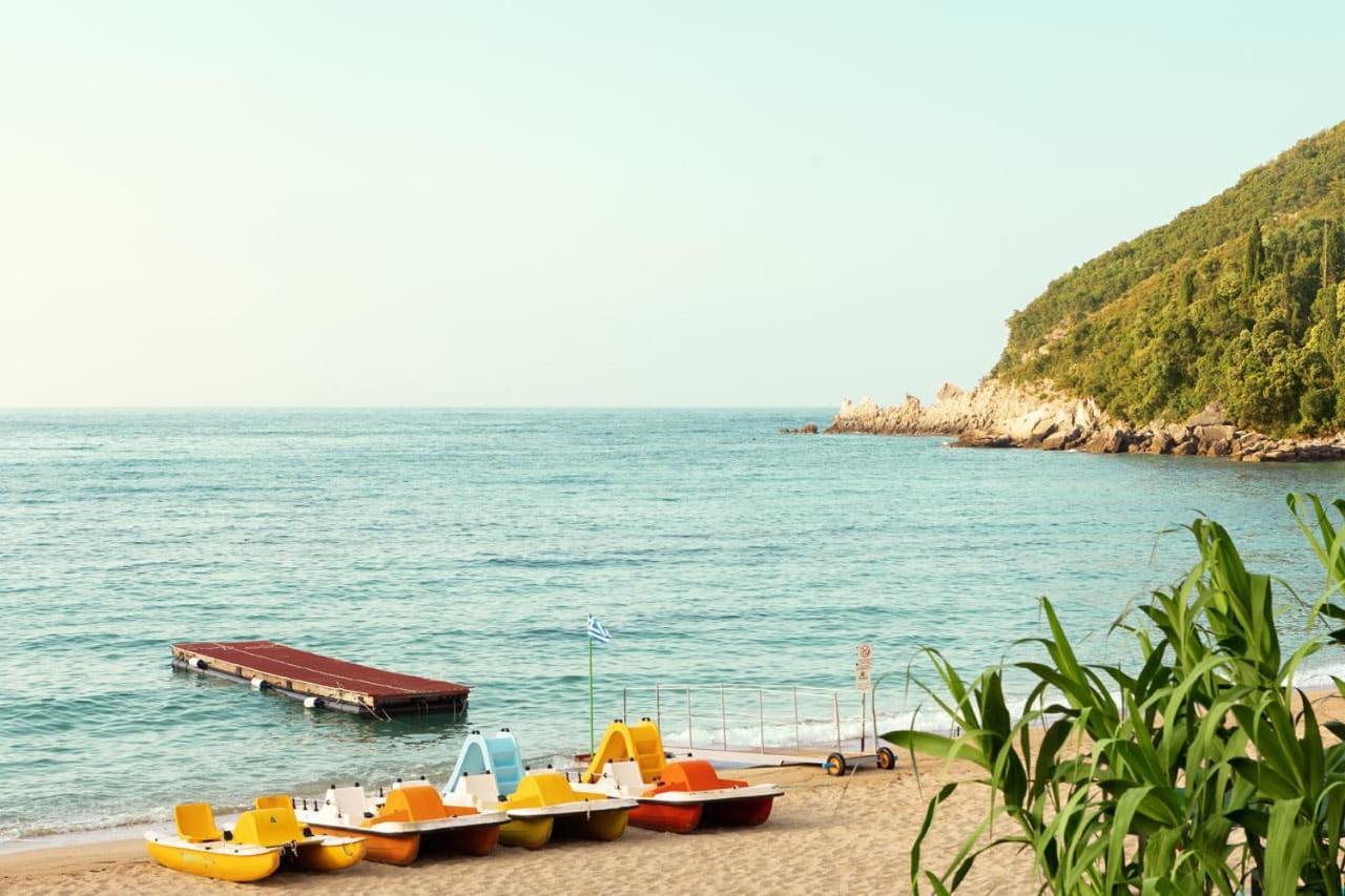 Enjoy Lichnos Bay Village, Camping, And Aparthotel 2*