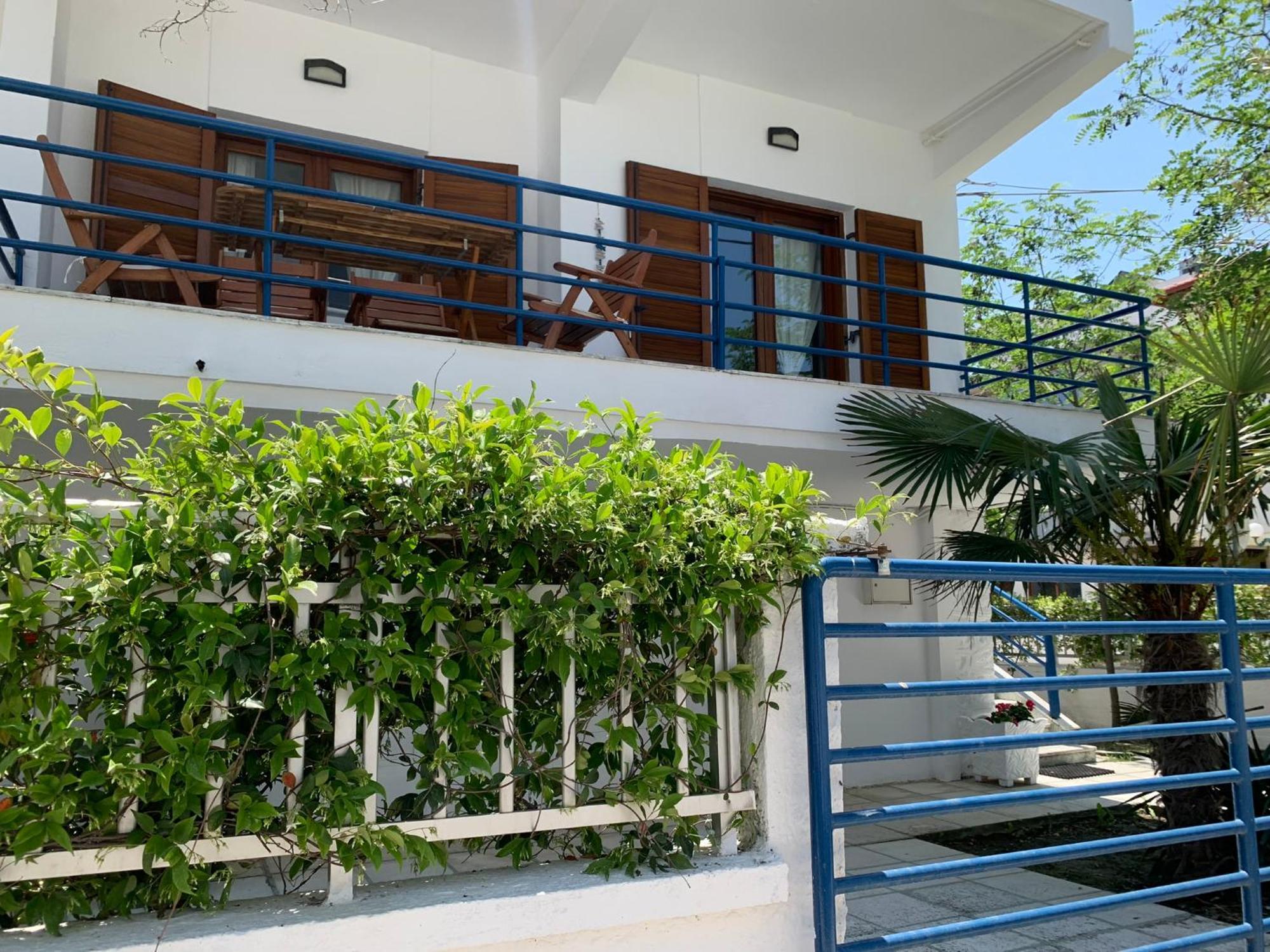 Holiday home Blue Maison *