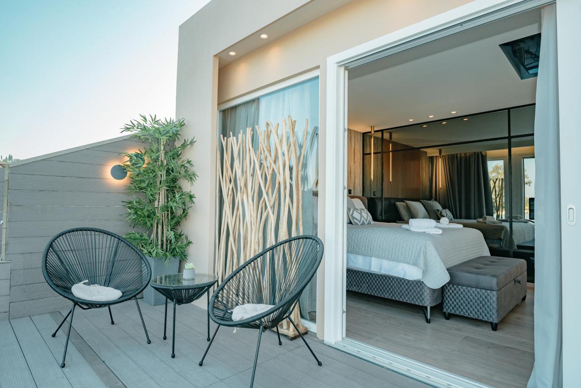 Apartment Daedalus Luxury - Seaview & Heated Pool
