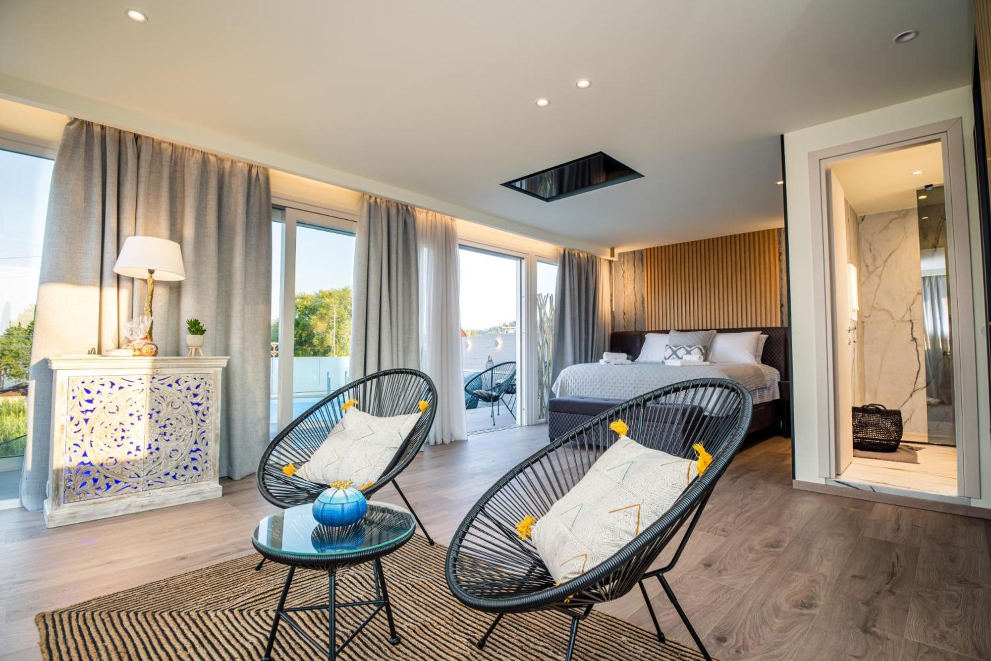 Apartment Daedalus Luxury - Seaview & Heated Pool