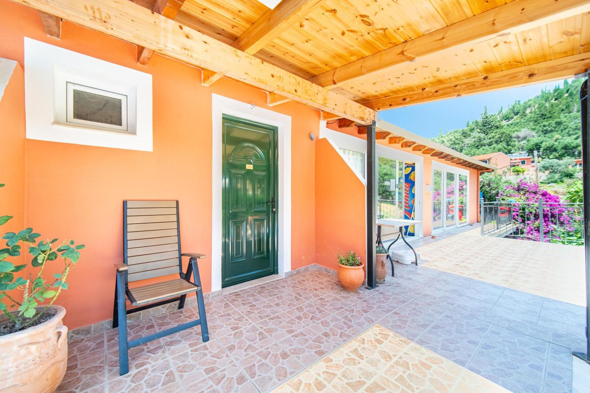 Arianna Deluxe 20 Apartment Paleokastritsa
