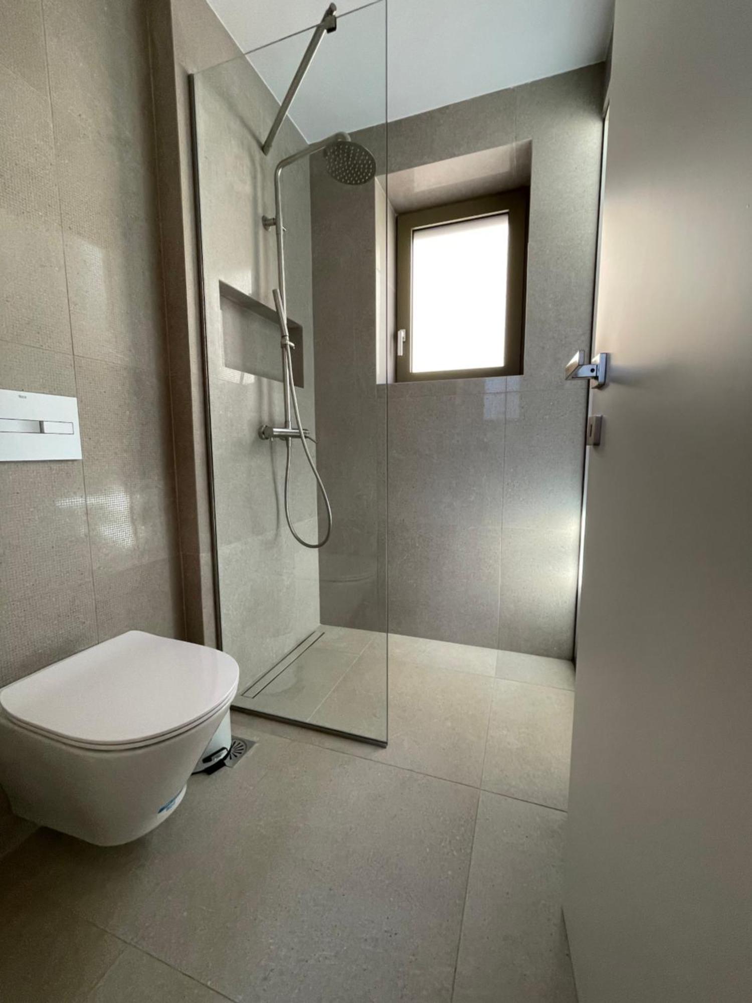 Villa Riverstone With Private Pools *