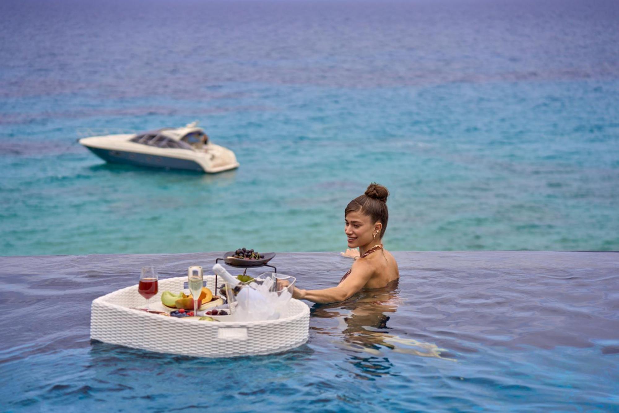 Aparthotel Sea Zante Luxury Beachfront Retreat