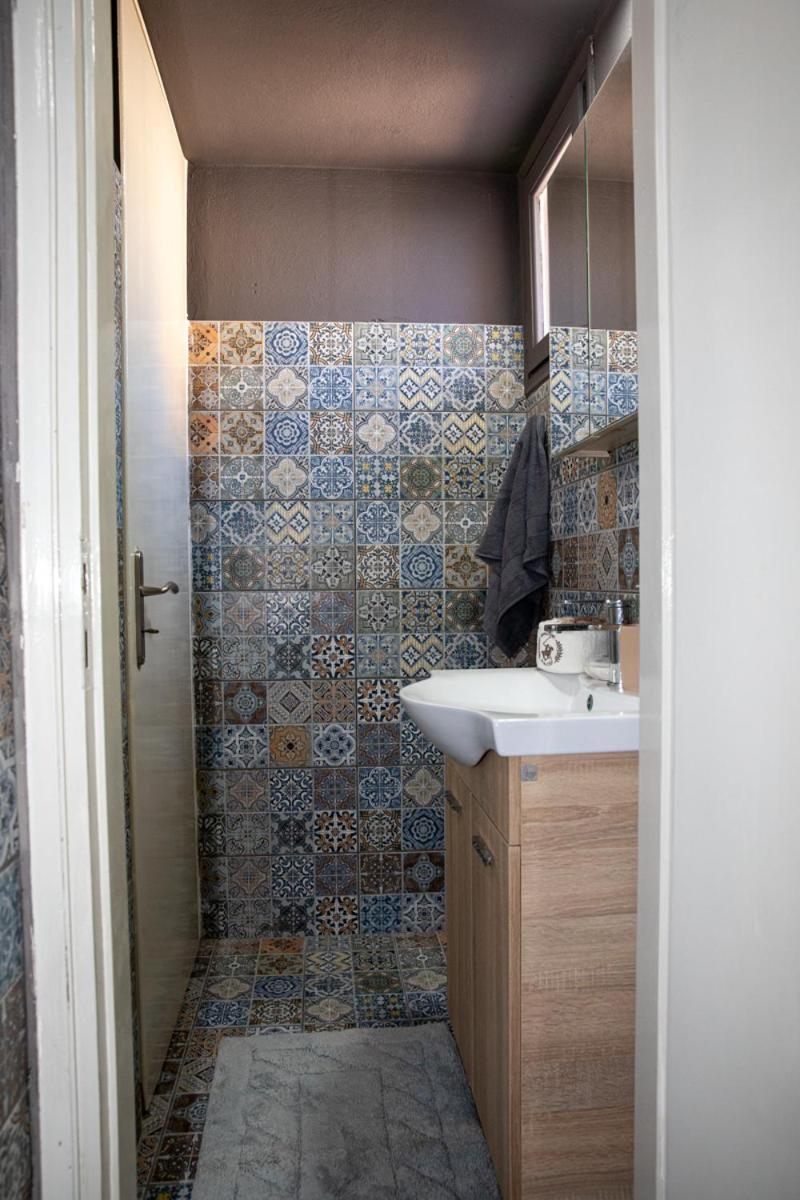 Artemis Apartment *