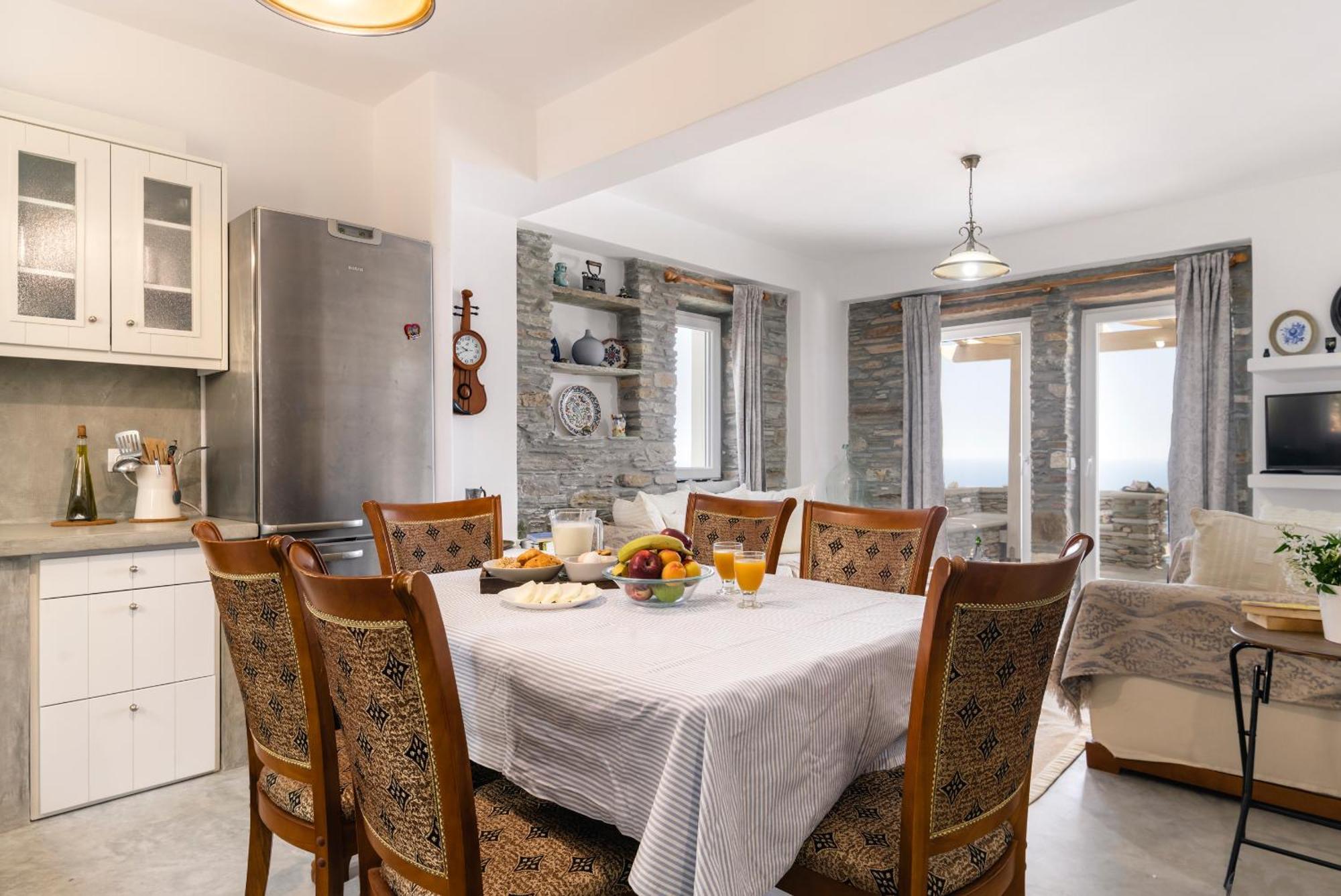 Holiday home Ktima Petrina Volia- Maisonette Phos Strapouries