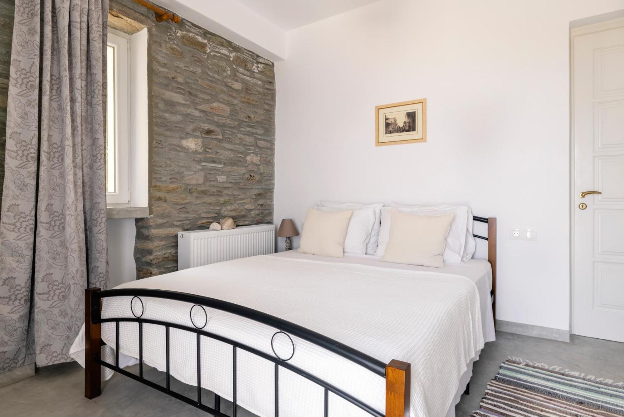 Ktima Petrina Volia- Maisonette Phos