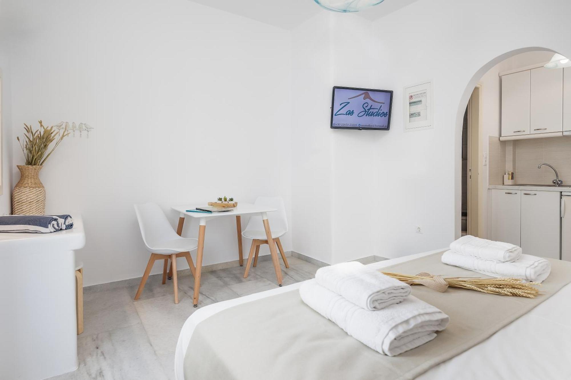 Apartment Zas Studios Naxos City