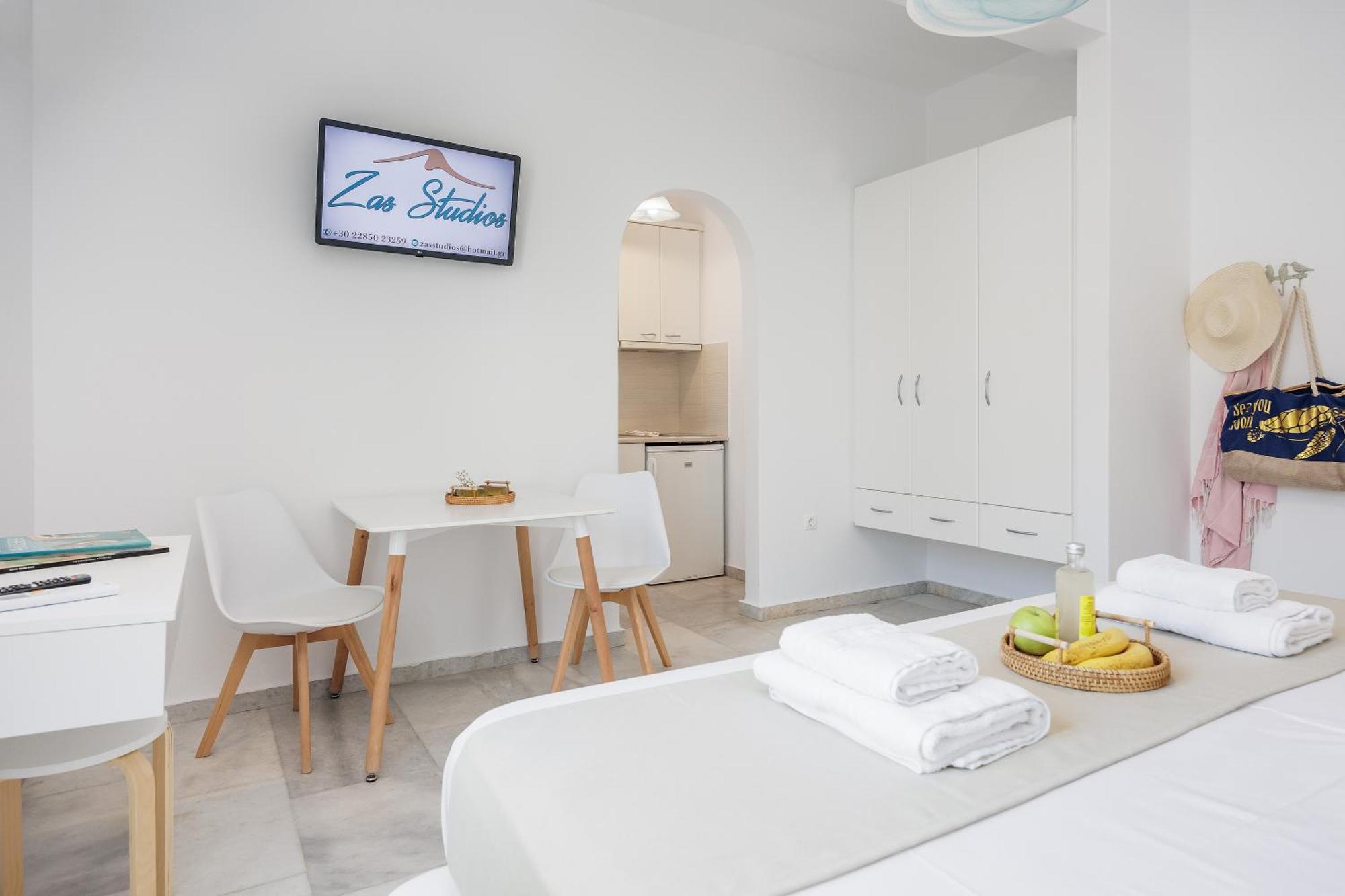 Zas Studios Apartment