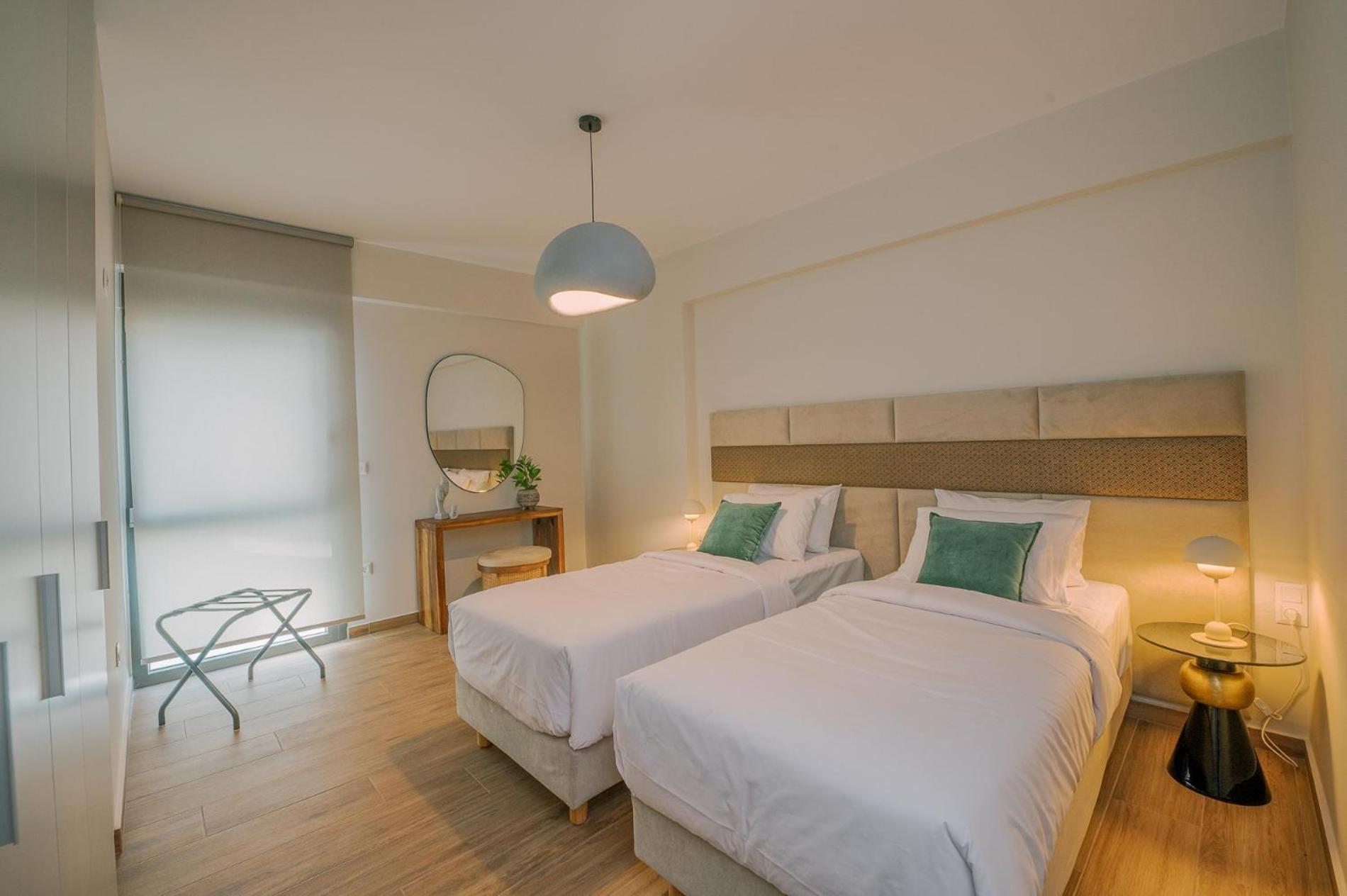 Hama Luxury Seaside Apartment