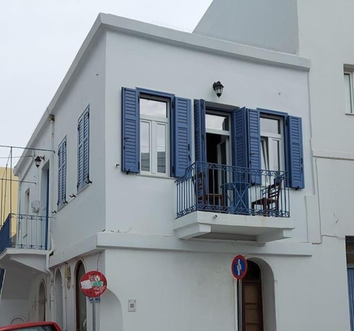 Gyzi 's House Apartment Tinos