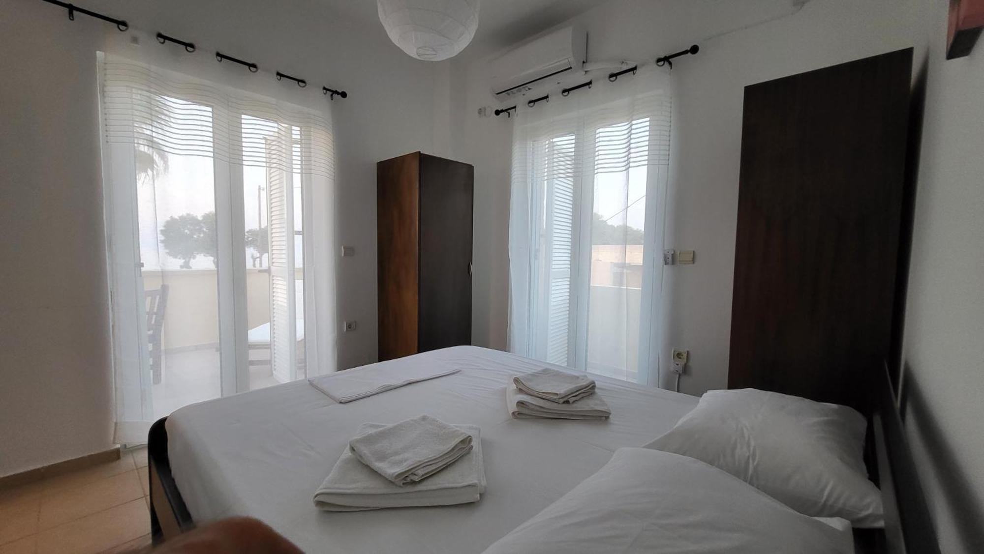 Villa Alex Tavronitis (Crete)