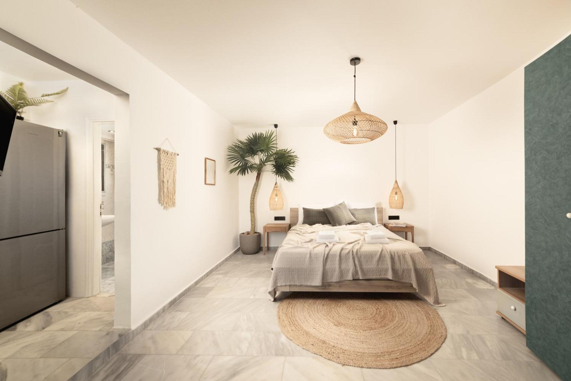Apartment 5, Unique Location - Sea View *