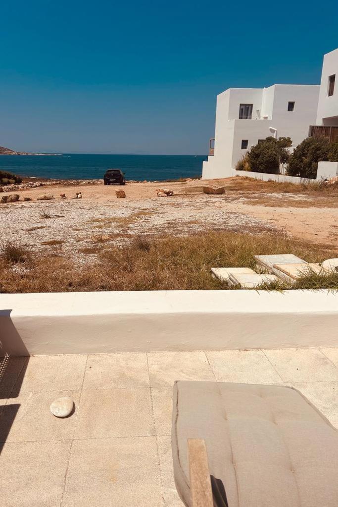 With Full Sea Views *