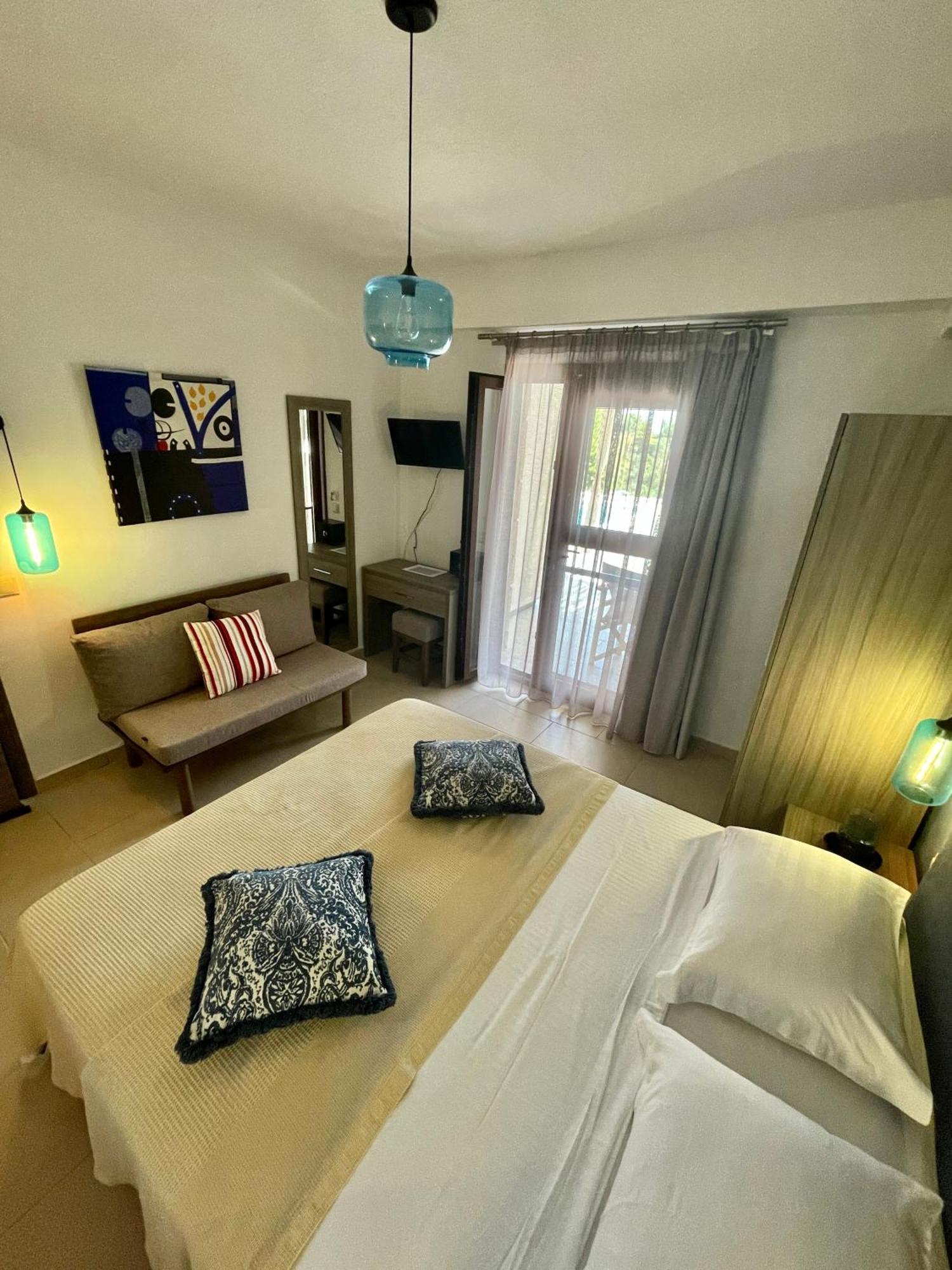 Koumaros Aparthotel Aparthotel 2*