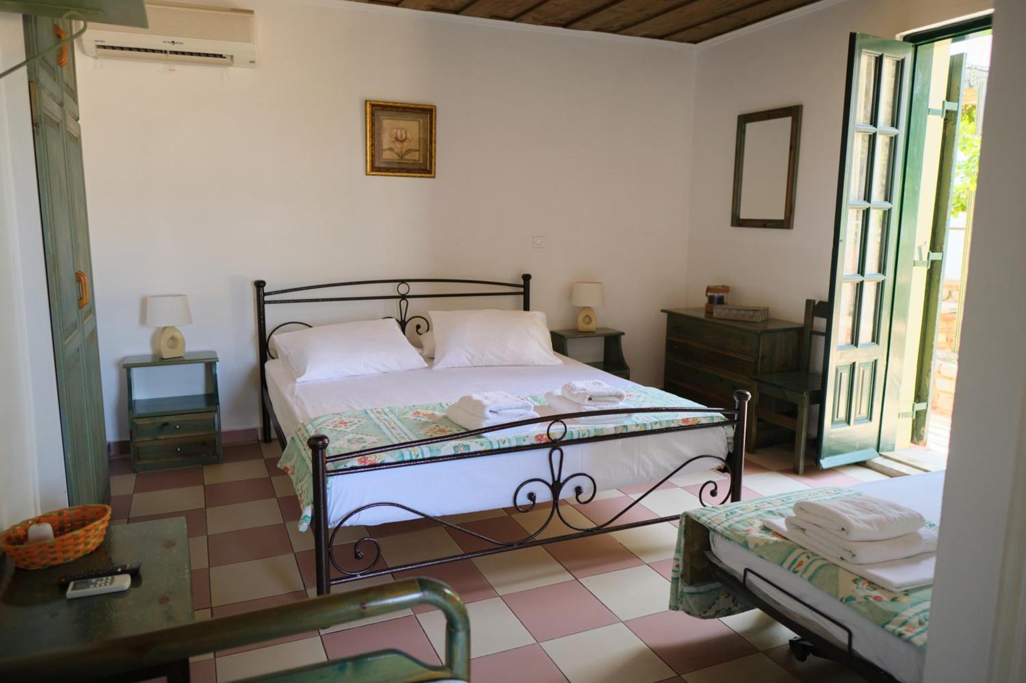 Koralia Aparthotel *