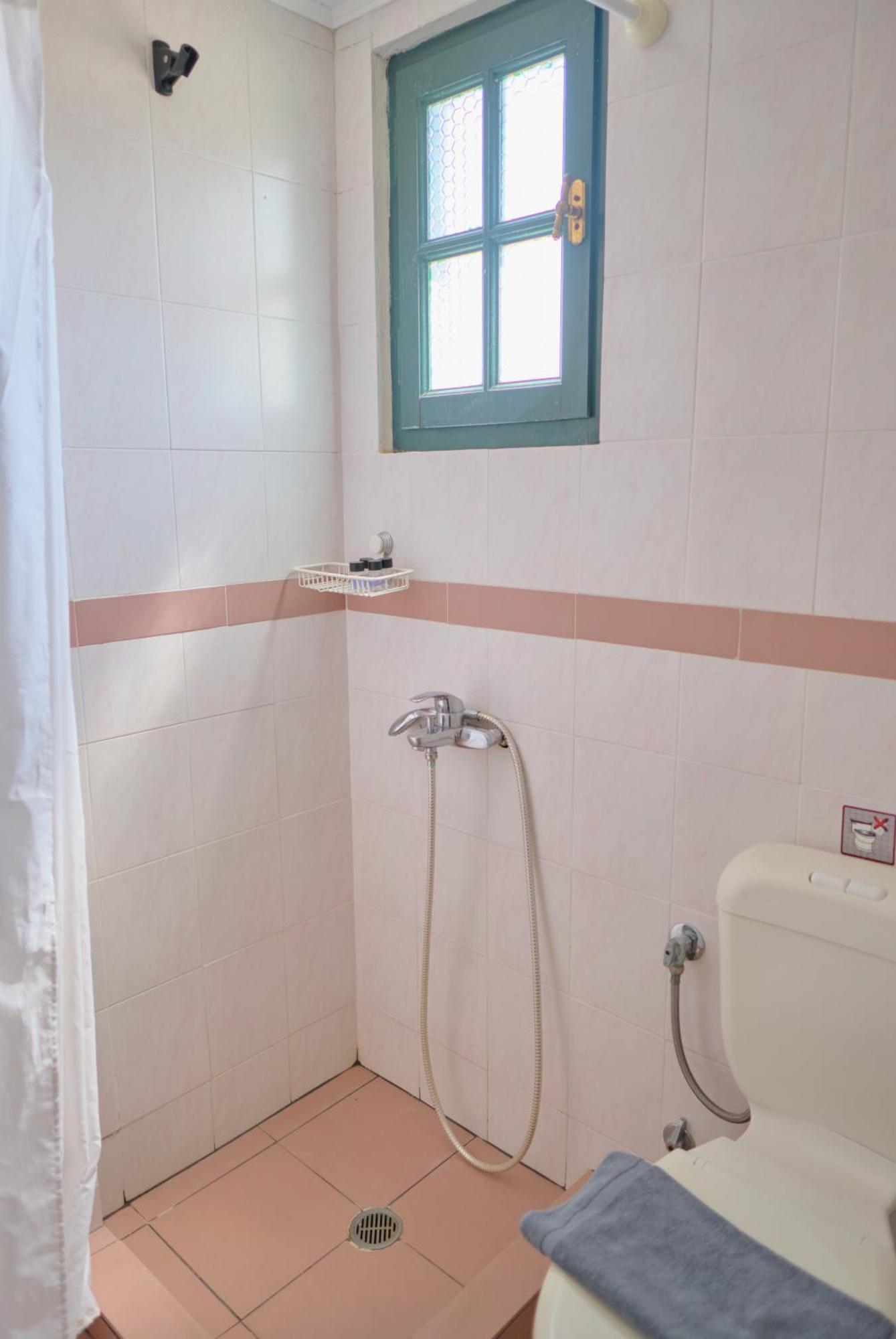 Koralia Aparthotel *