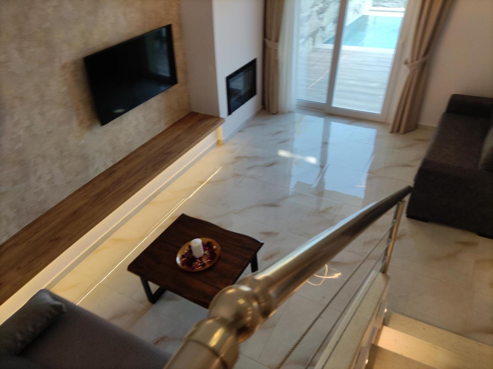 Elais Luxury Villa *