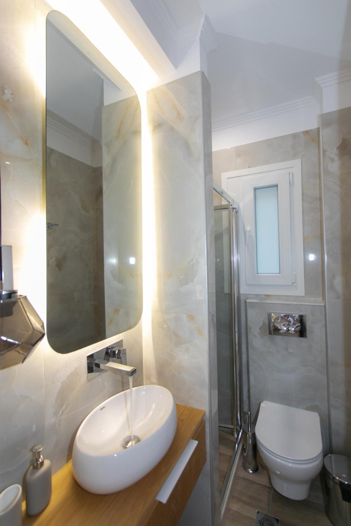 Elais Luxury *