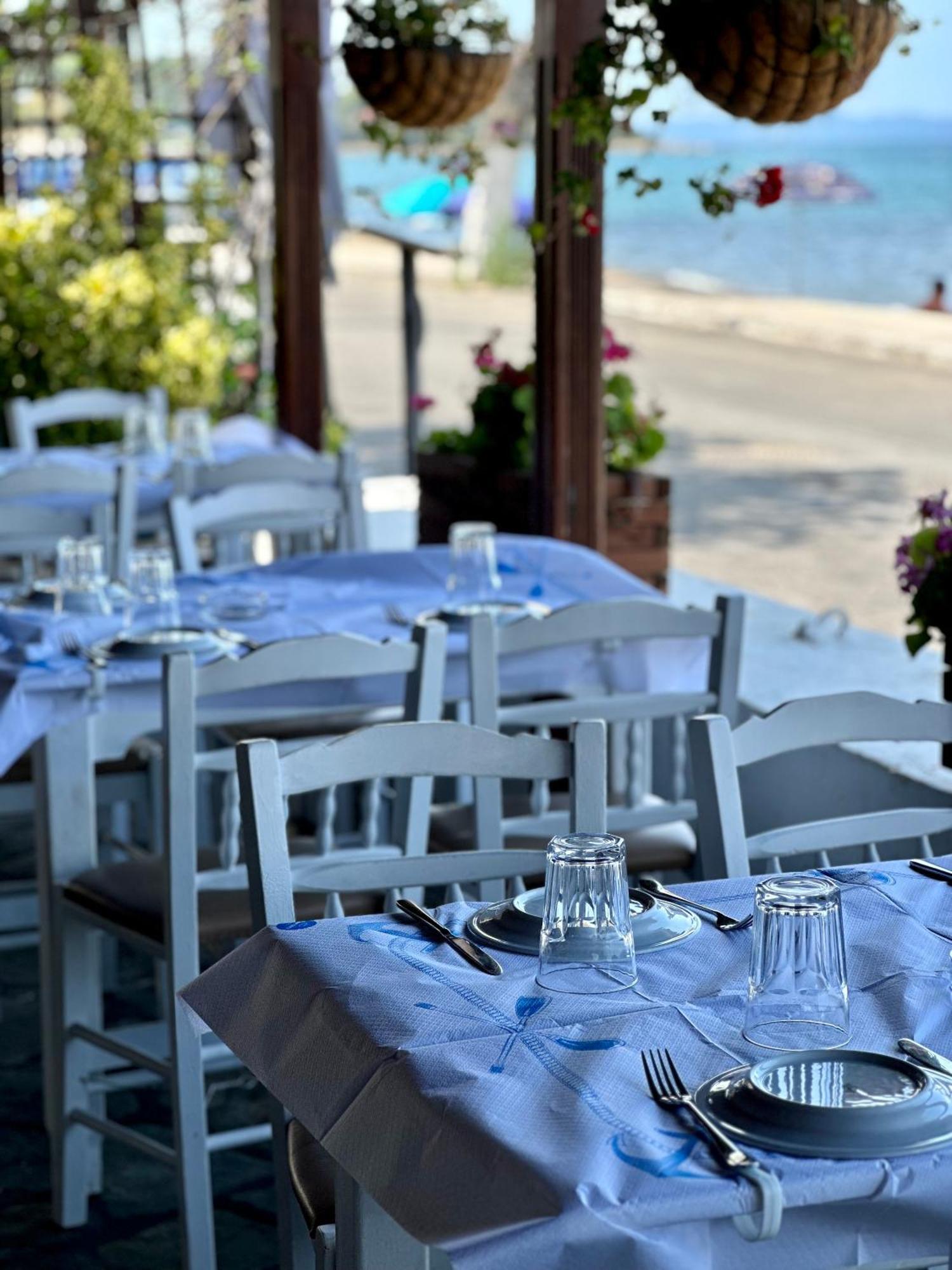Holiday home Petrospito By The Sea! Neos Marmaras