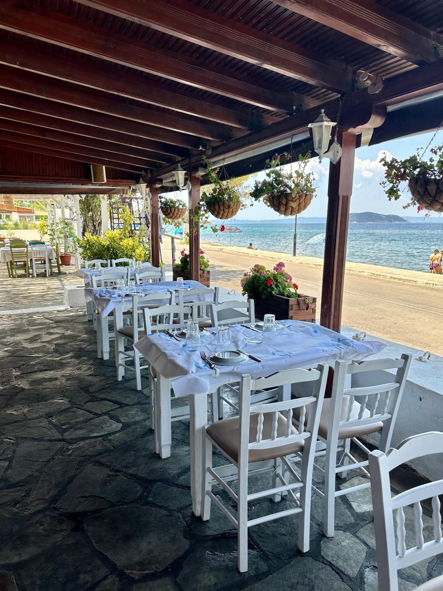 Petrospito By The Sea! *