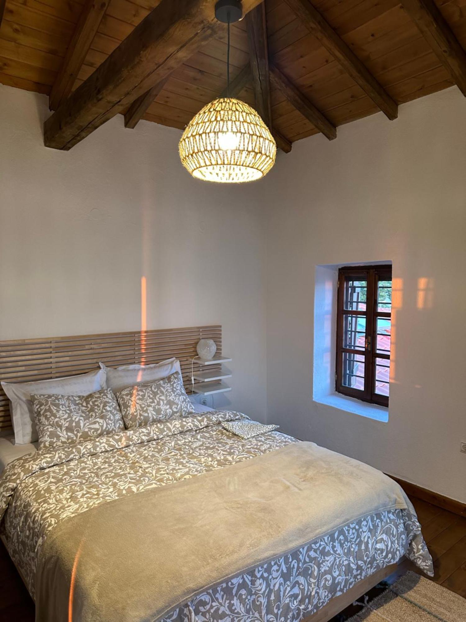 Petrospito By The Sea! Holiday home Neos Marmaras