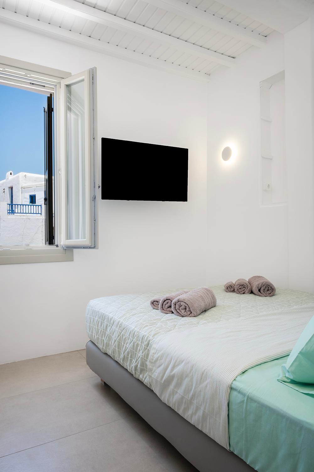 Apartment Secret Khora *