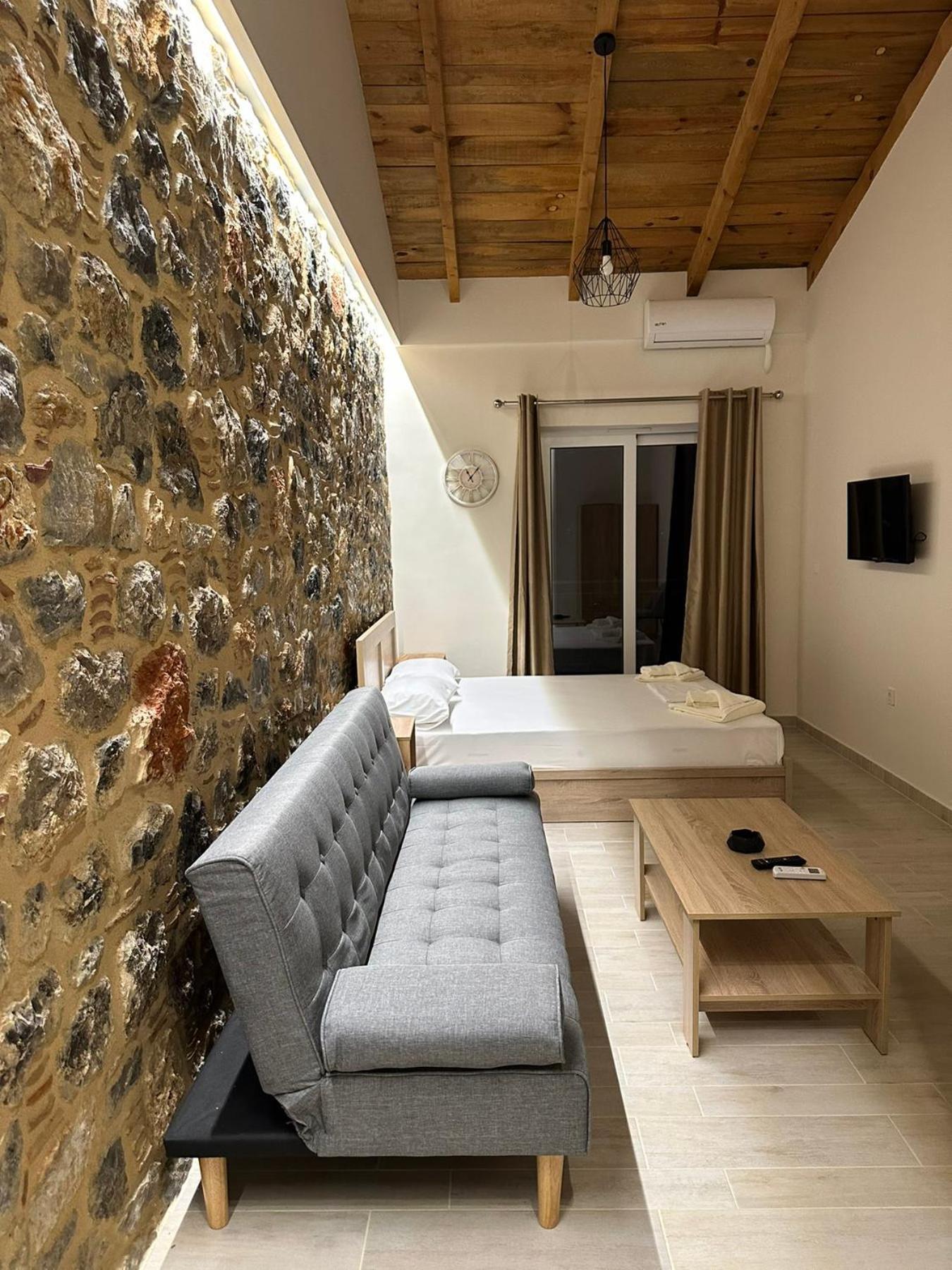 Apartment Lithino *
