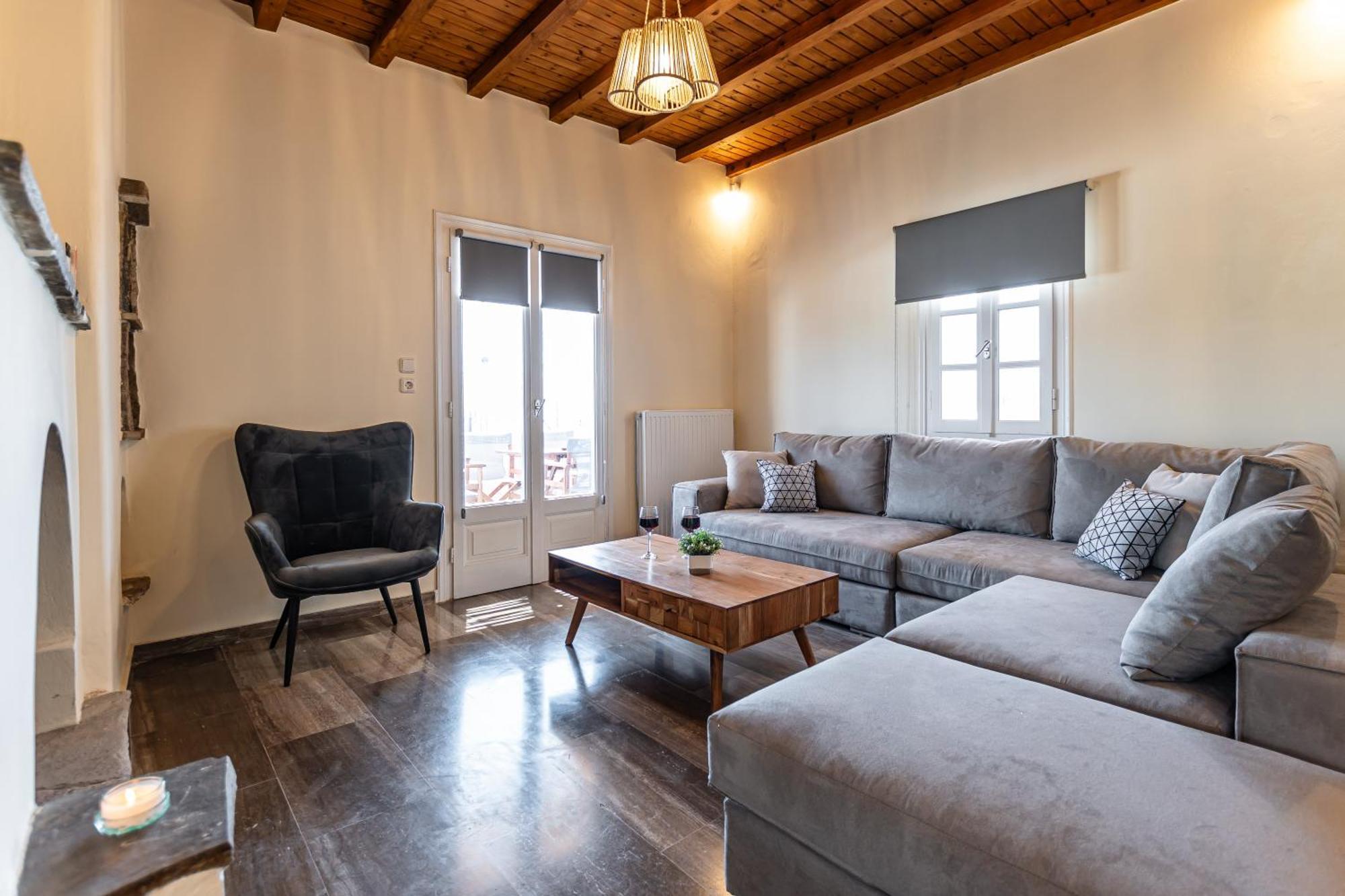 Naxian Queen Luxury &