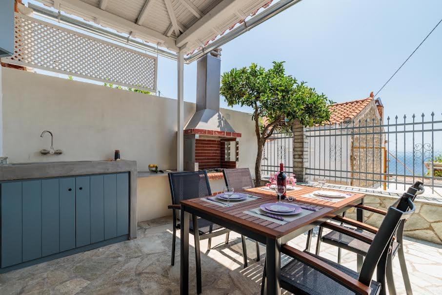 Afrodite's House