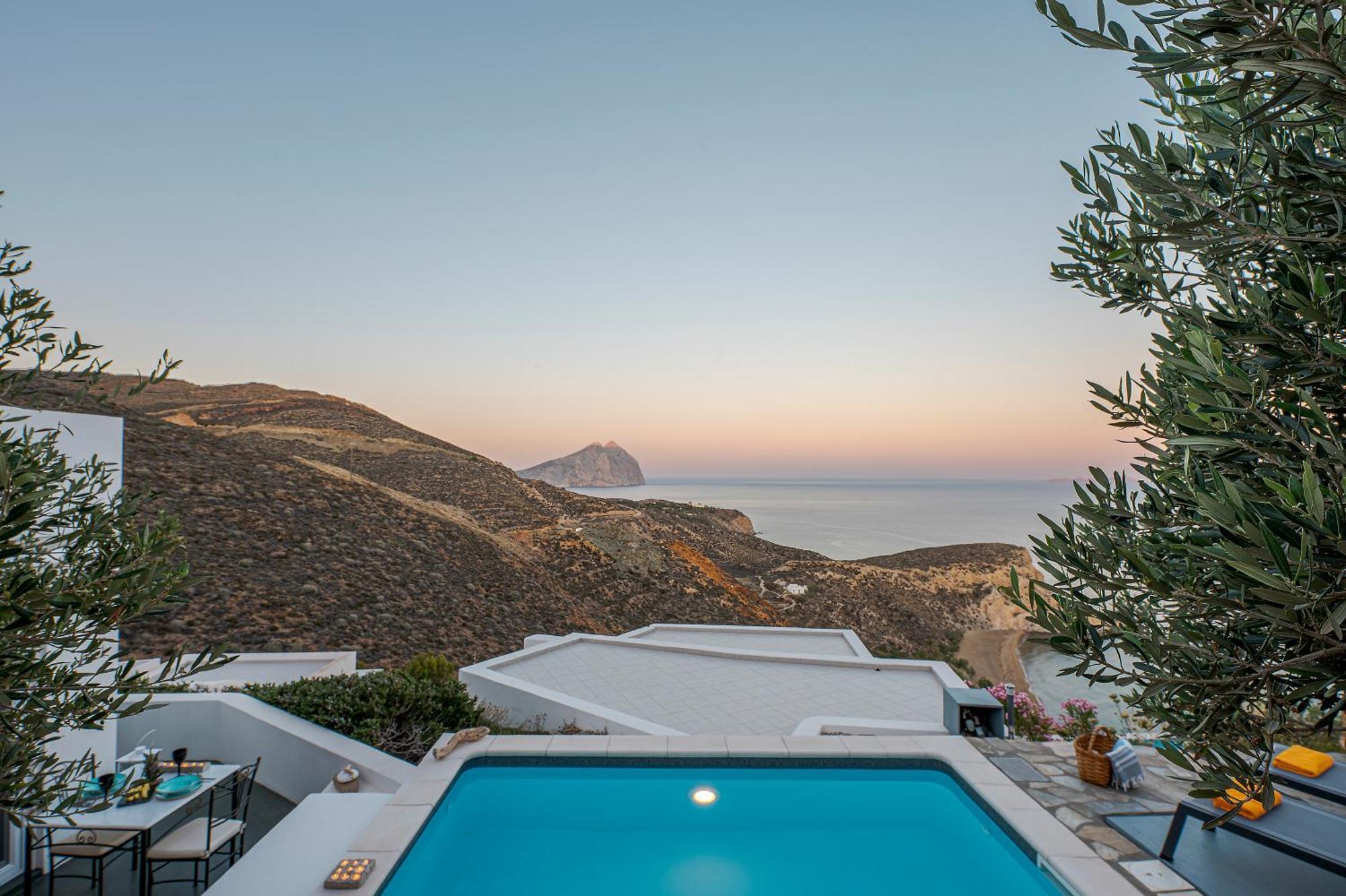 Apollon Village