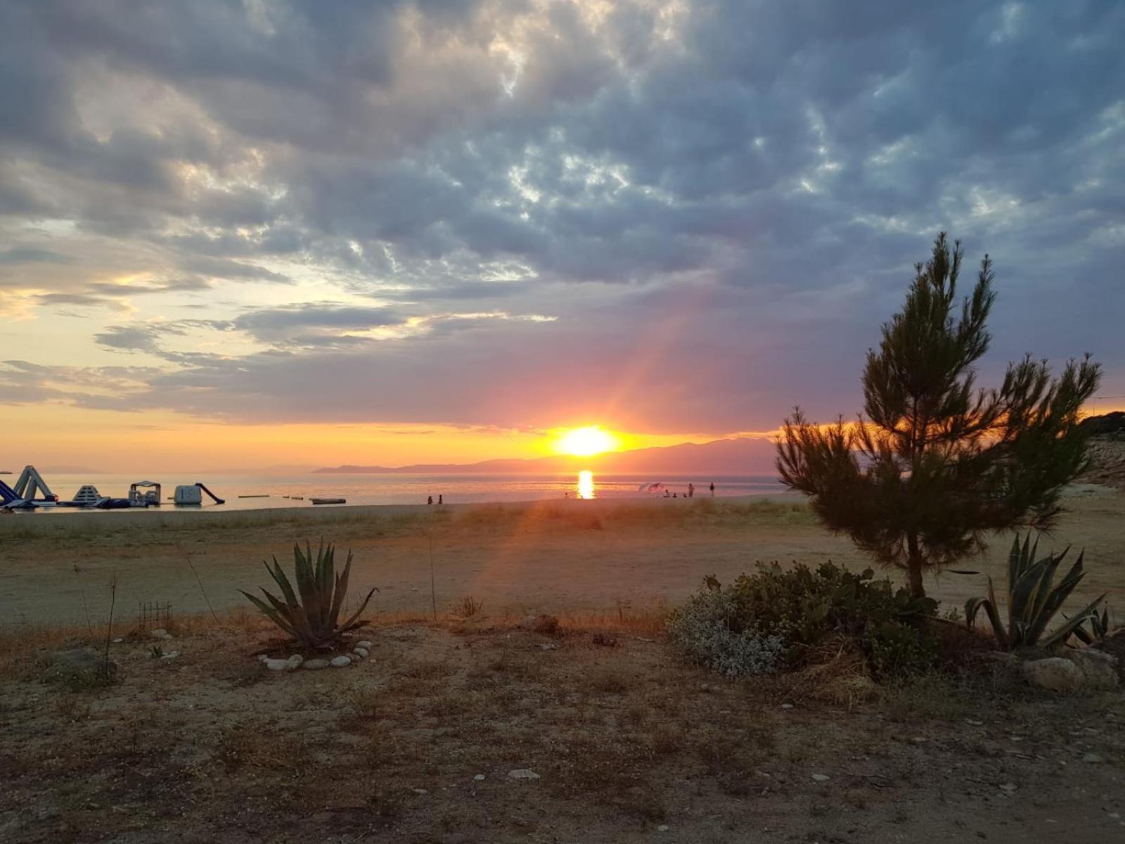 Apartment Doukas By The Sea-little Paradise-beachfront