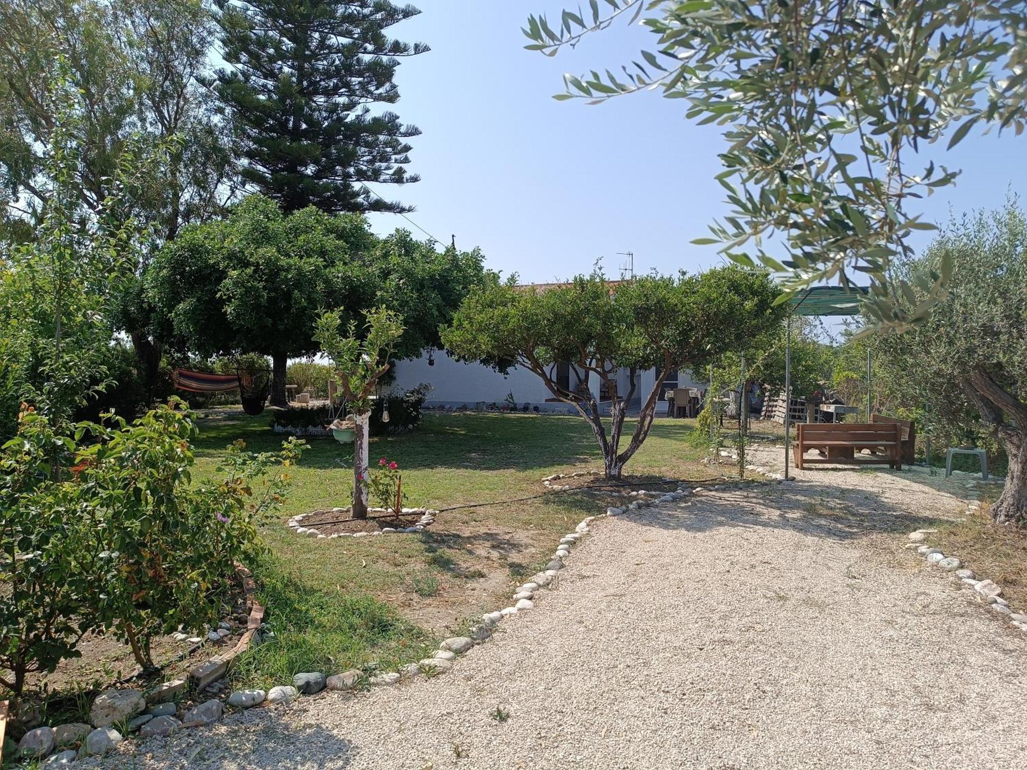 Alonia Summerhouse In Fanes