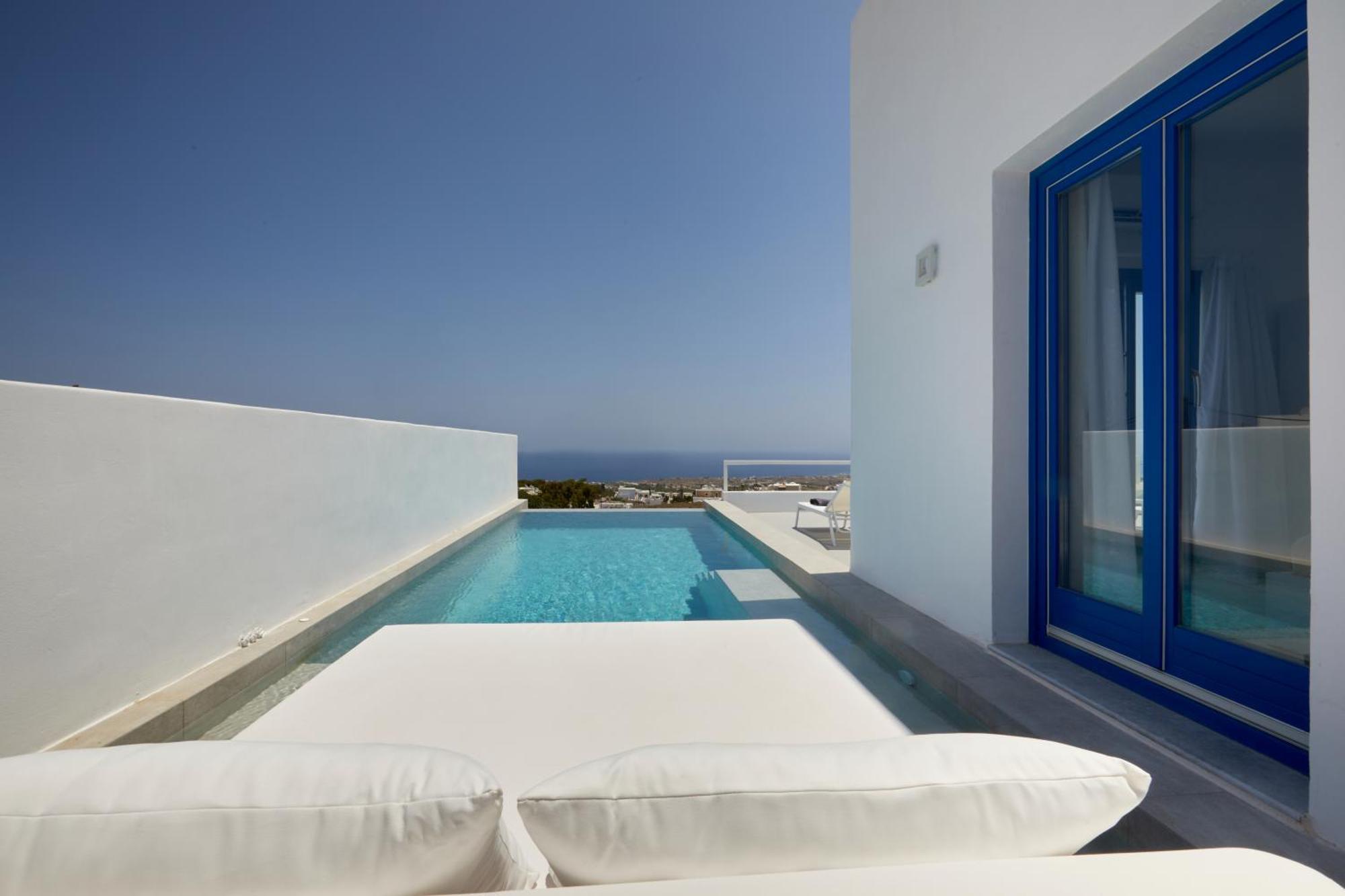 Thadeos With Private Jetted Pool Villa