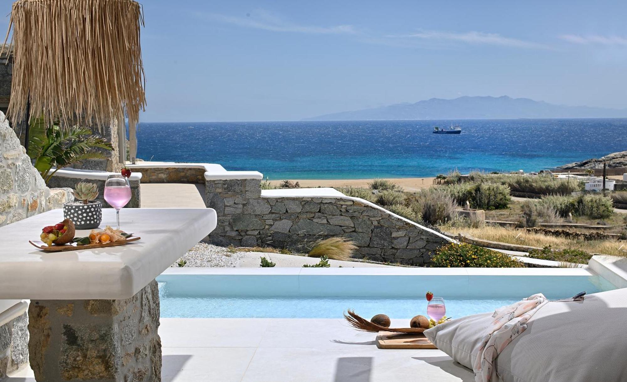 Vlia Mykonos * Kalafatis