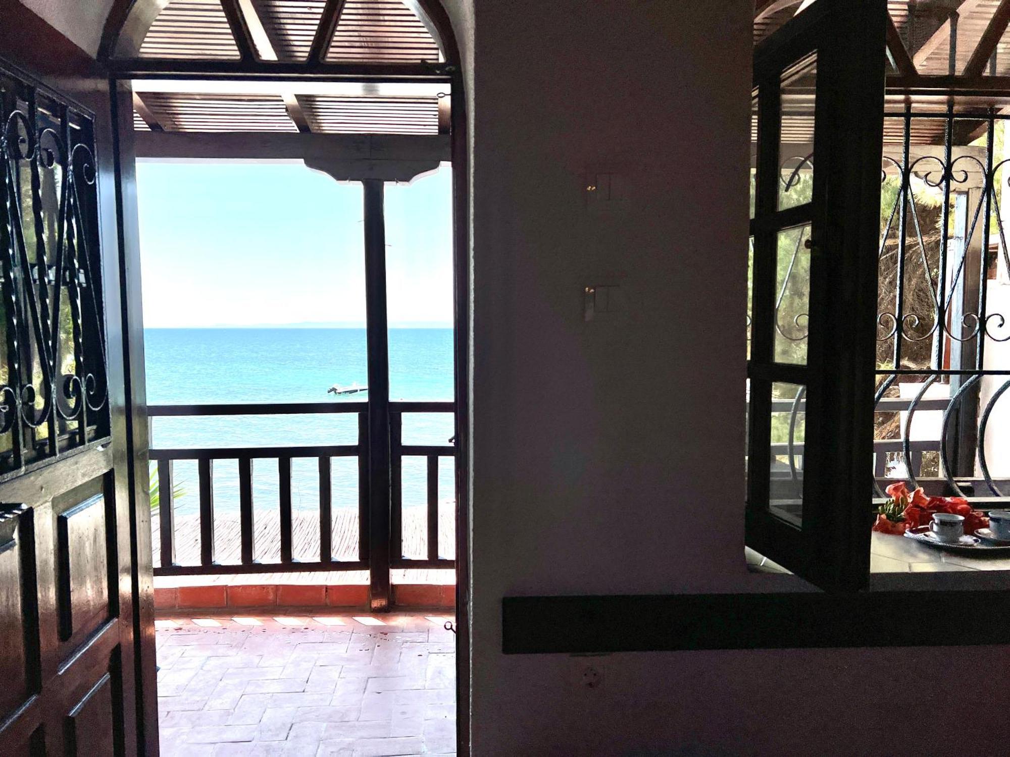 Apartment The House By The Sea
