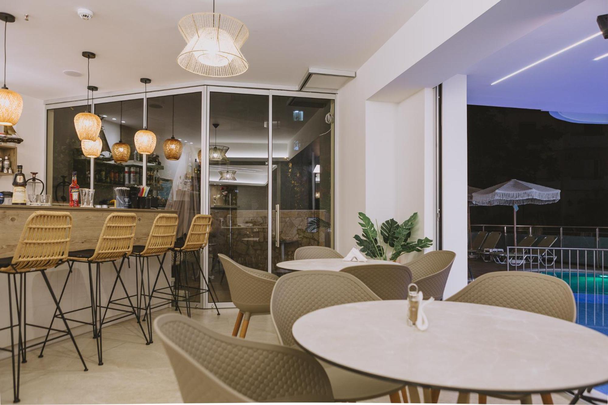 Theo Aparthotel