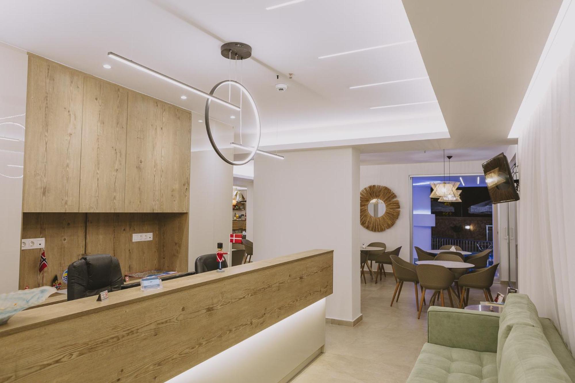 Aparthotel Theo Rethymno (Crete)
