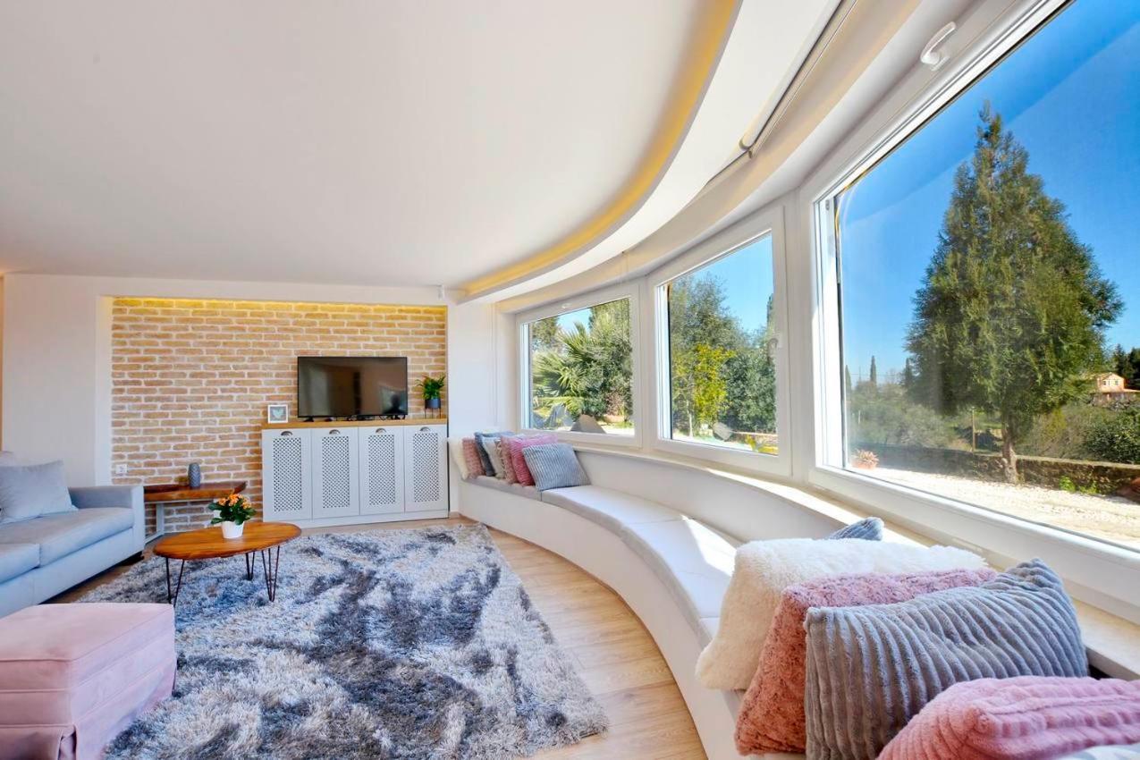 Aeras Luxury * Kastania (Corfu)
