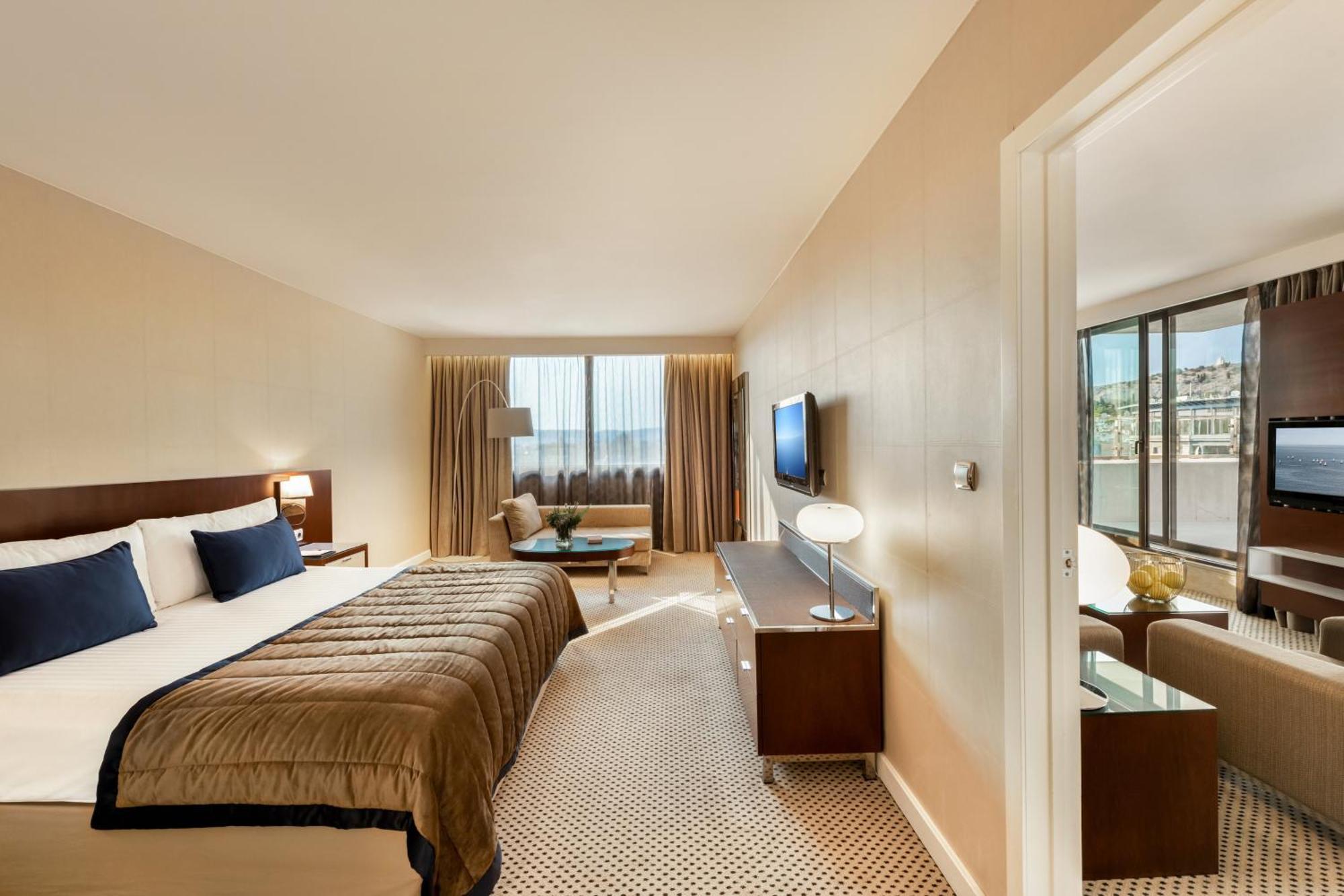 Athenaeum Intercontinental By Ihg Hotel