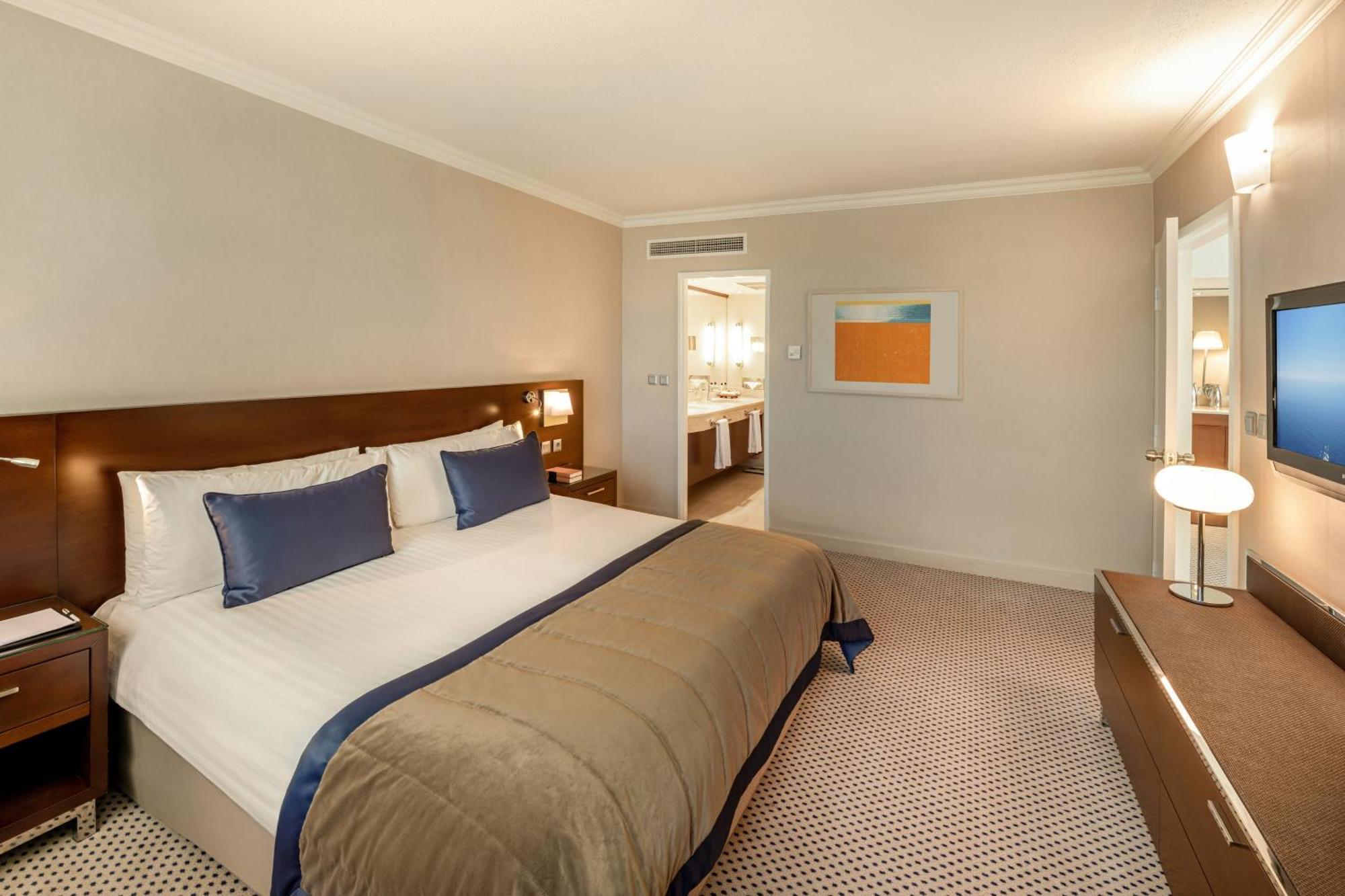 Athenaeum Intercontinental By Ihg 5*
