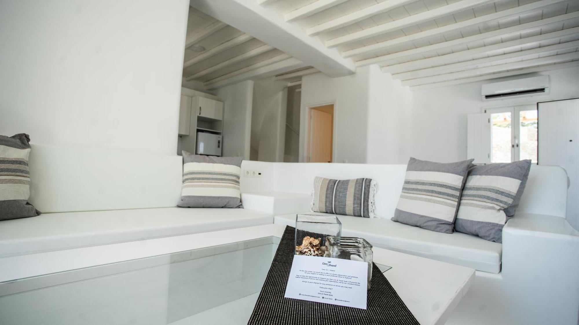 Elia Spirit And By Live&travel * Elia (Mykonos)