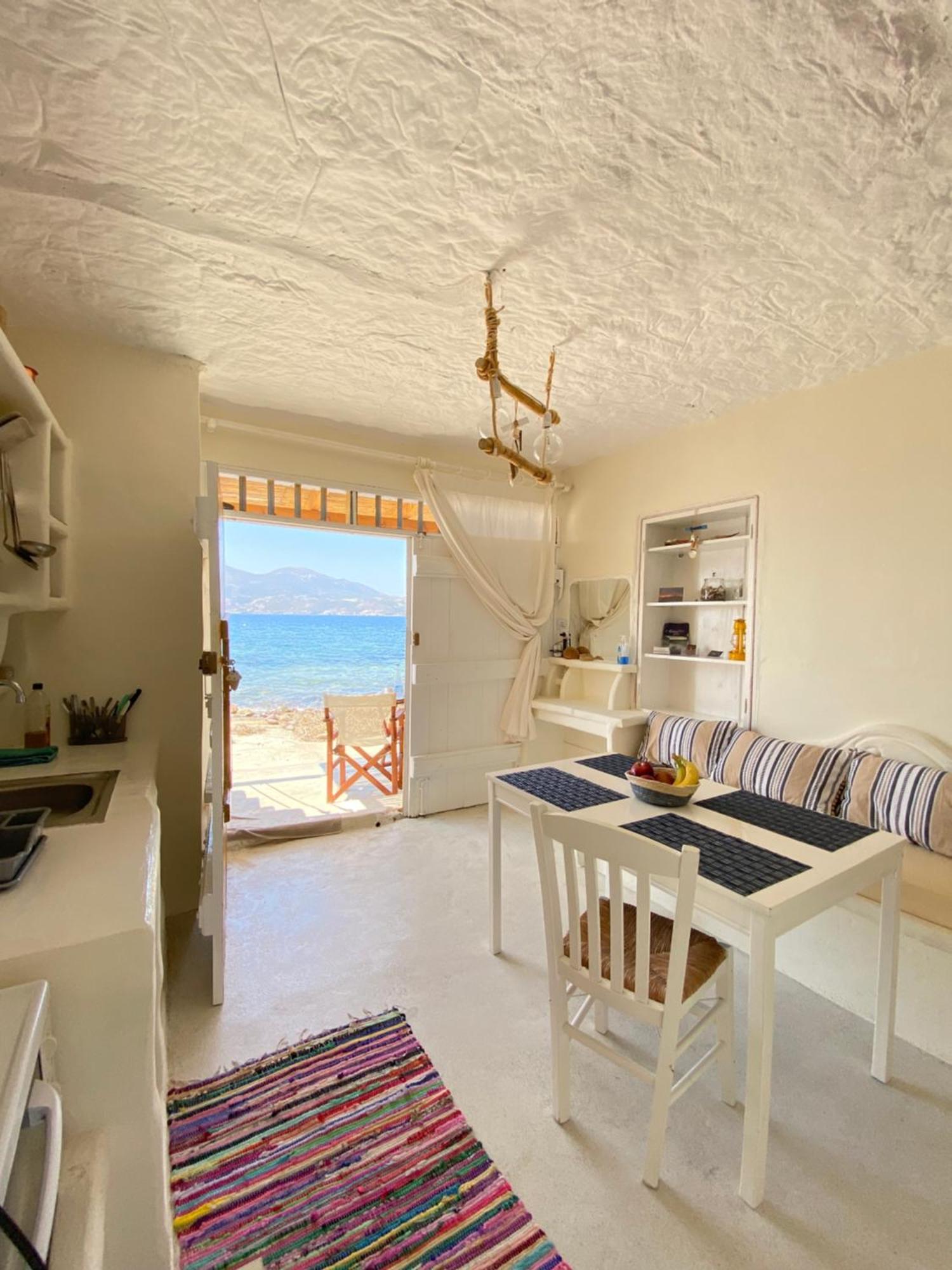 Apartment Traditional Syrma Nikos Klima (Milos)