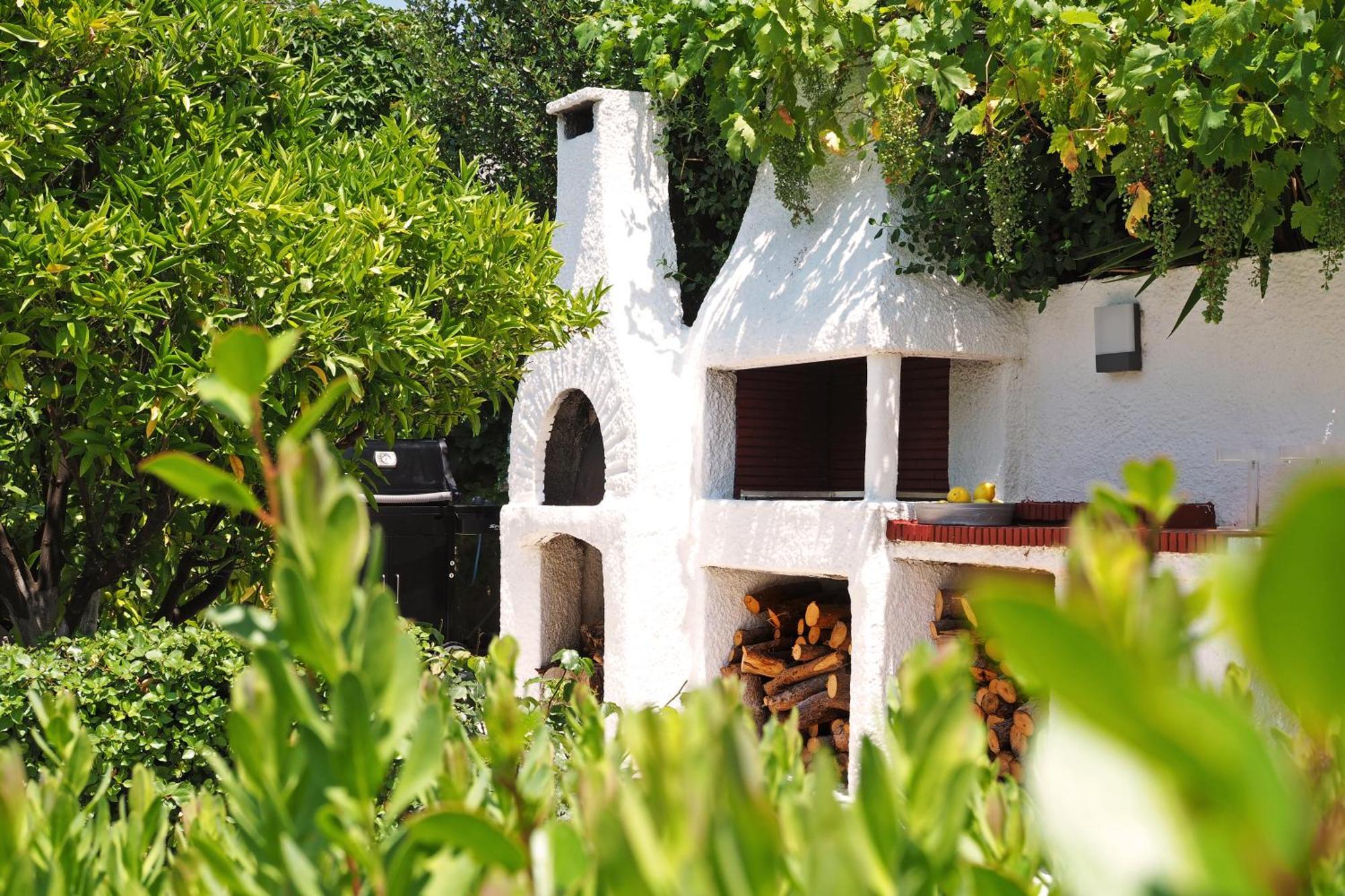 Oasis With Large Pool Athenian Riviera Lagonissi Villa