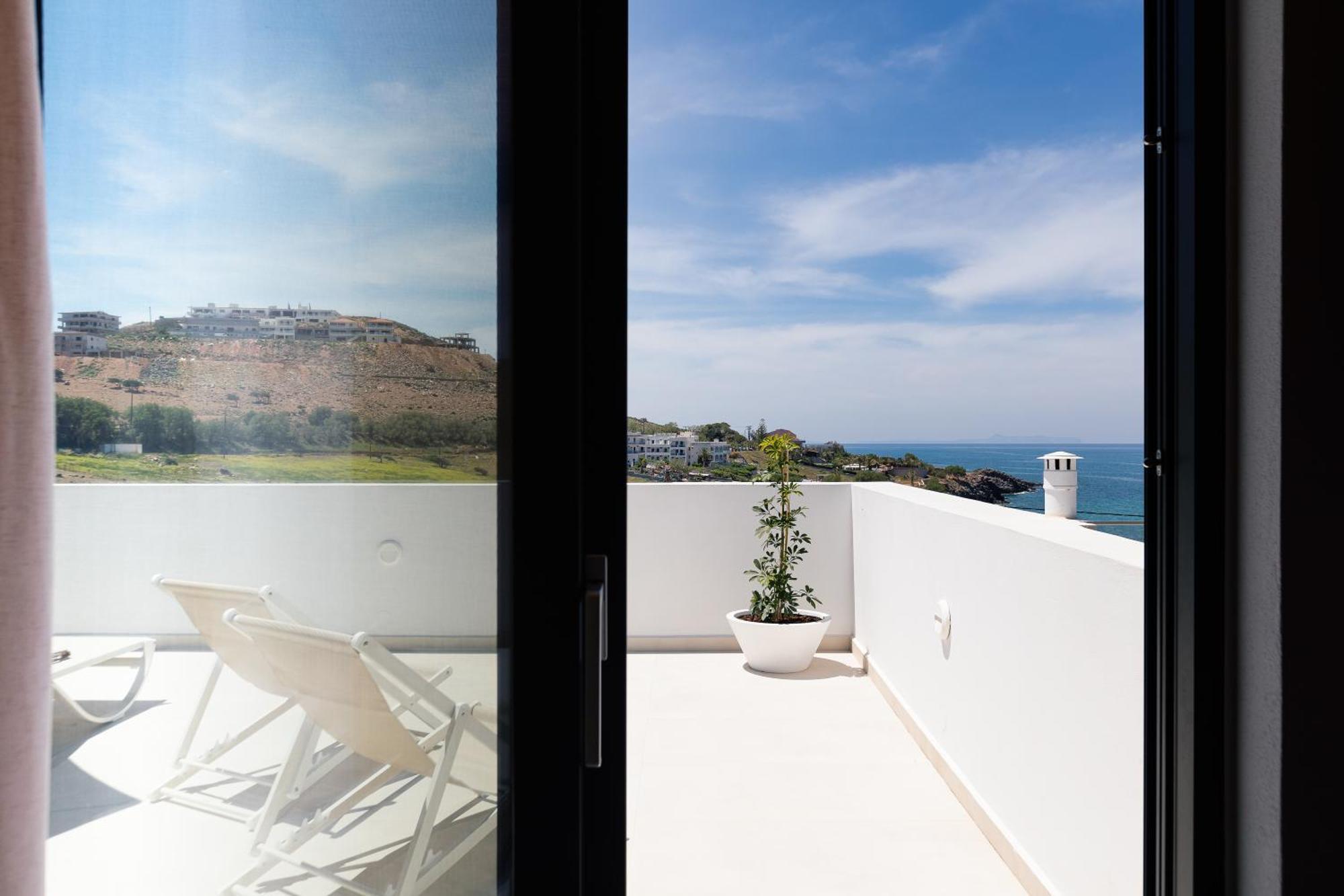 Babis Villa, A Few Meters Away From The Beach, By Thinkvilla *