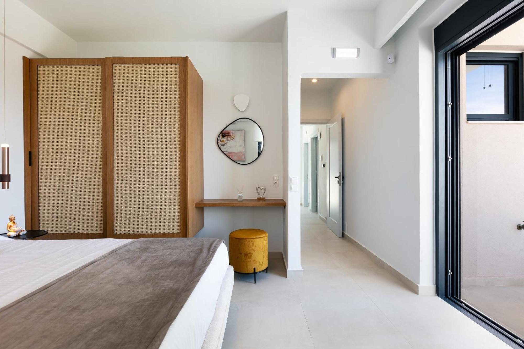 Babis Villa, A Few Meters Away From The Beach, By Thinkvilla * Panormos (Crete)