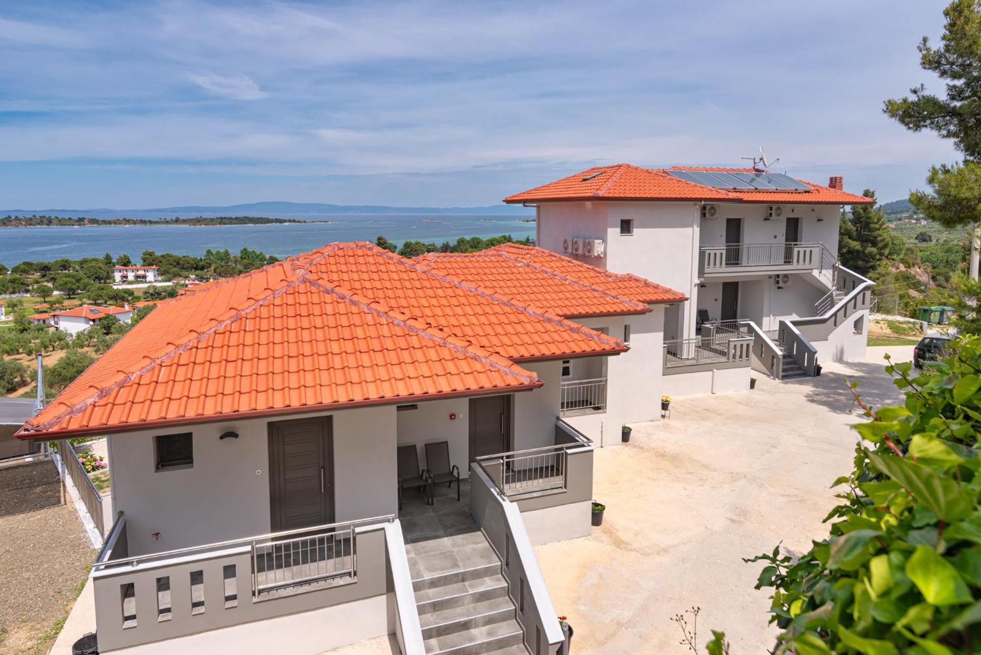 Thea Luxury Aparthotel Vourvourou
