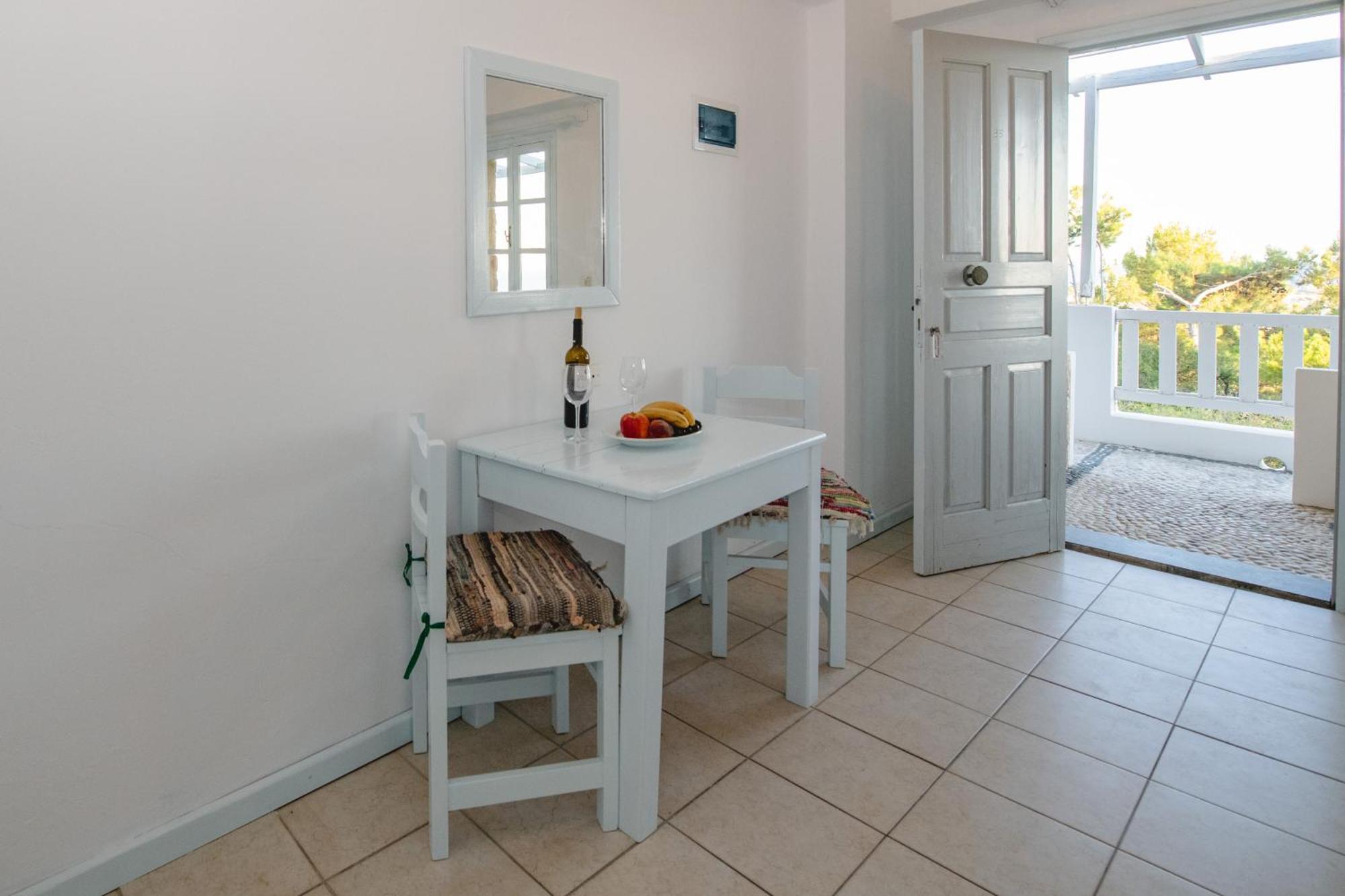 Karpathios Pefkos Hotel 3*