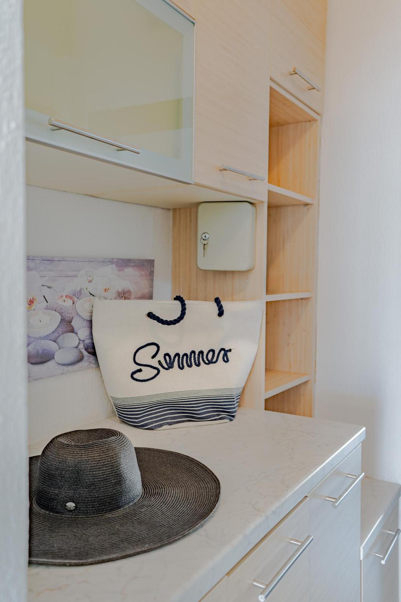 The Island Apartment *