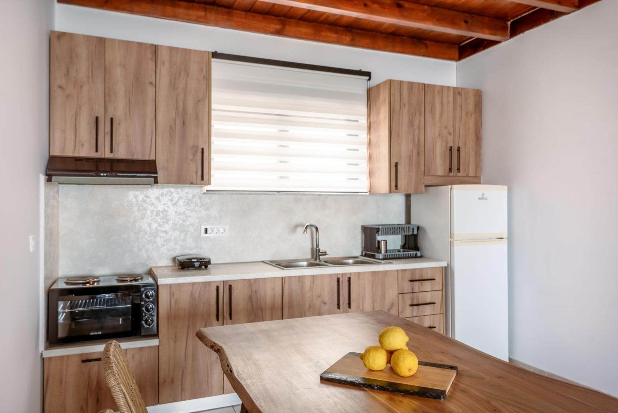 Superb Kriaras Sea View In Sfakia Apartment *