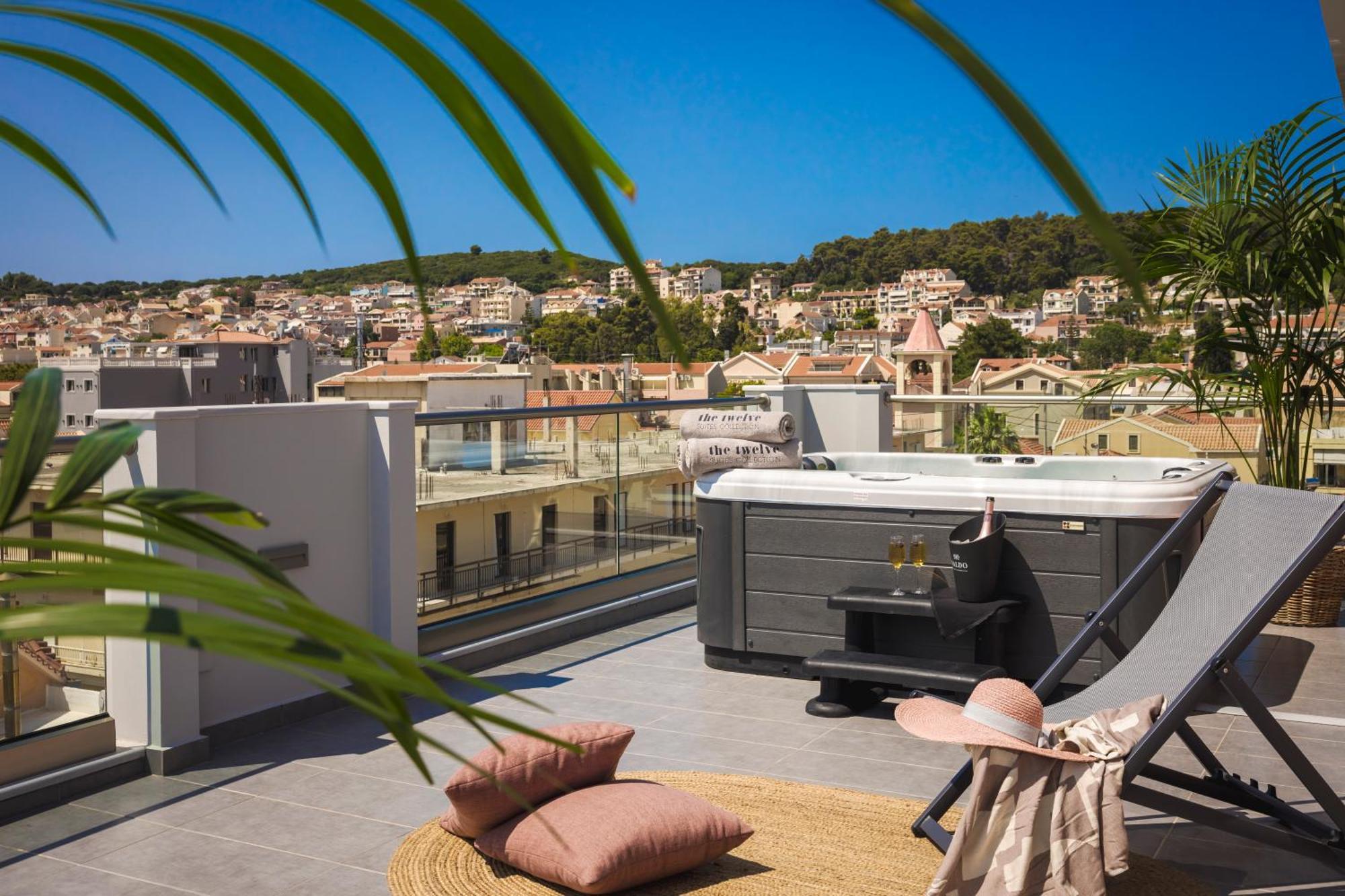 The Twelve Collection Aparthotel Argostoli (Kefalonia)